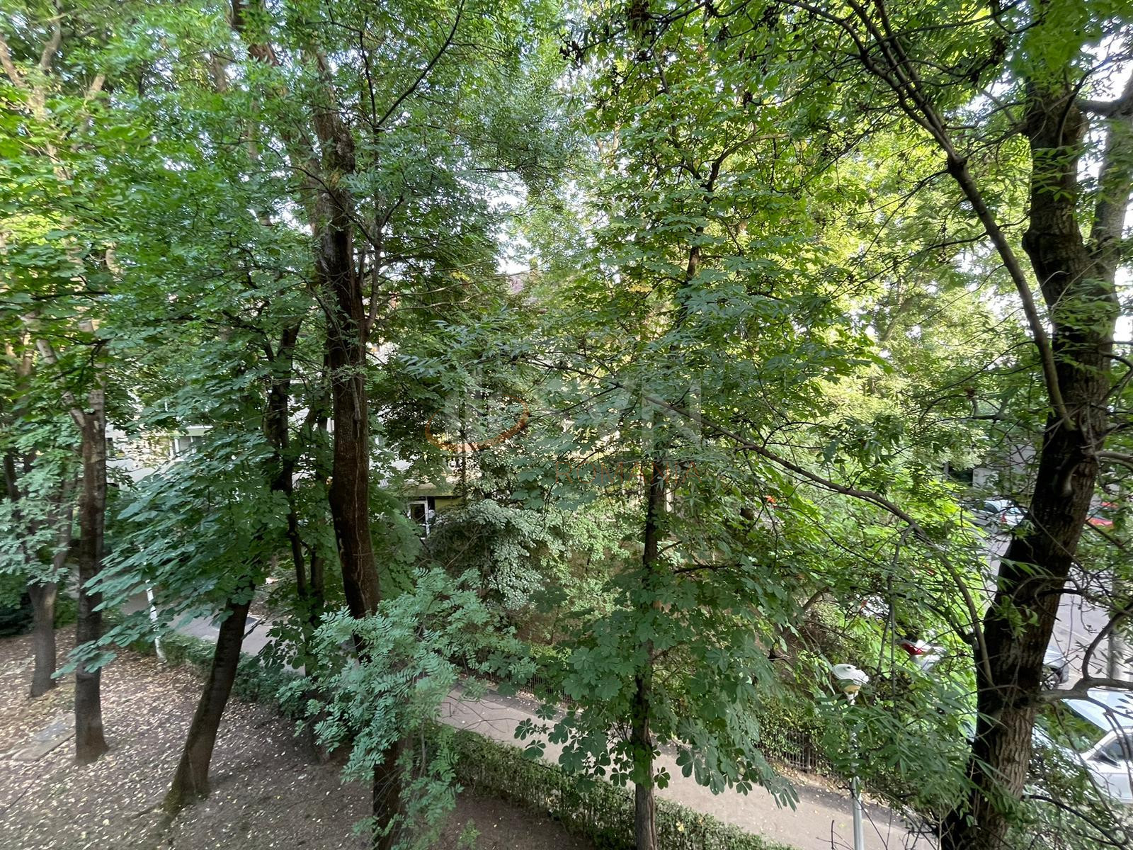 3 camere cu loc parcare exterior inclus Bucuresti/Bucurestii Noi