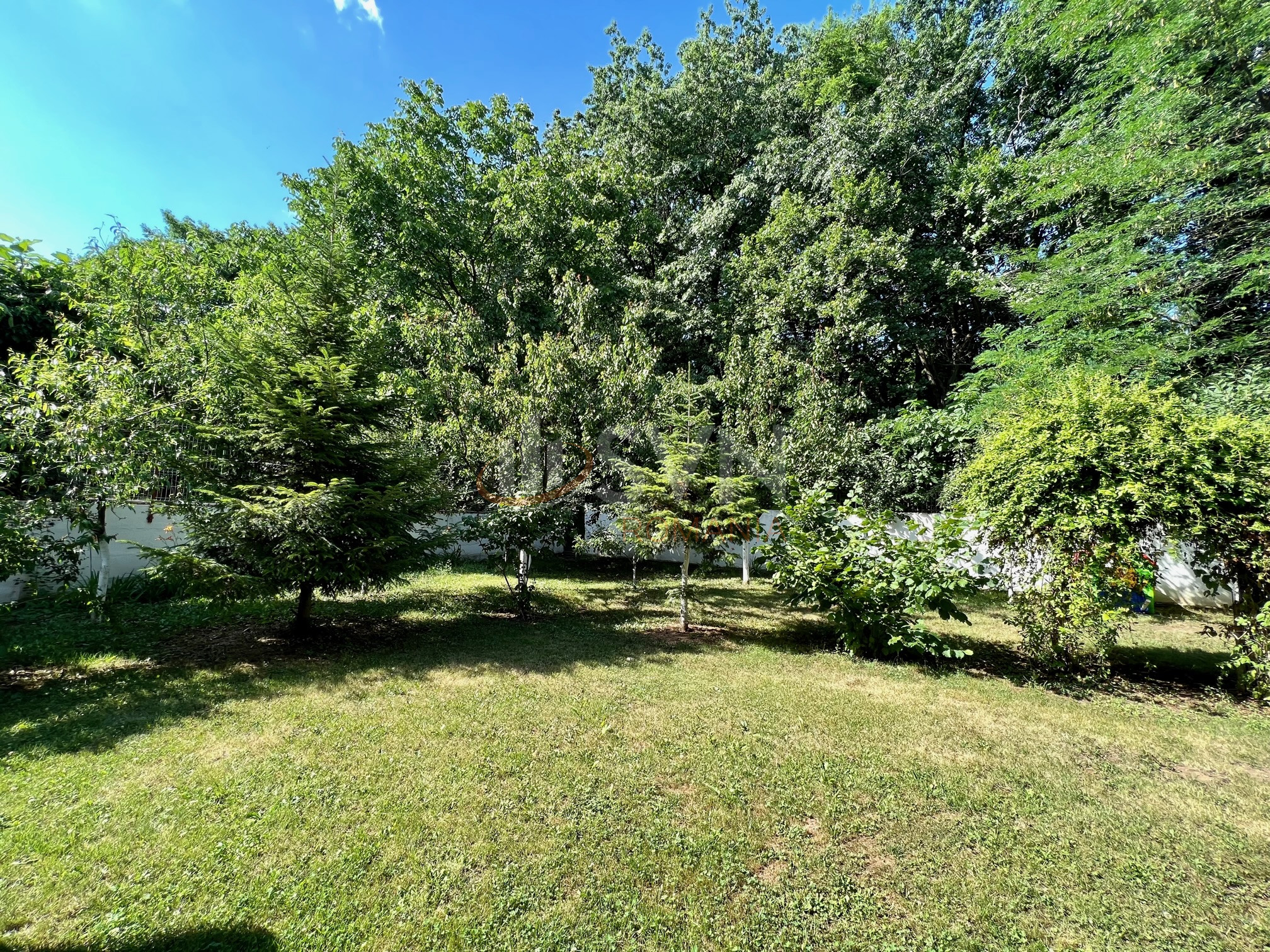 3 camere cu loc parcare exterior inclus Bucuresti/Pipera