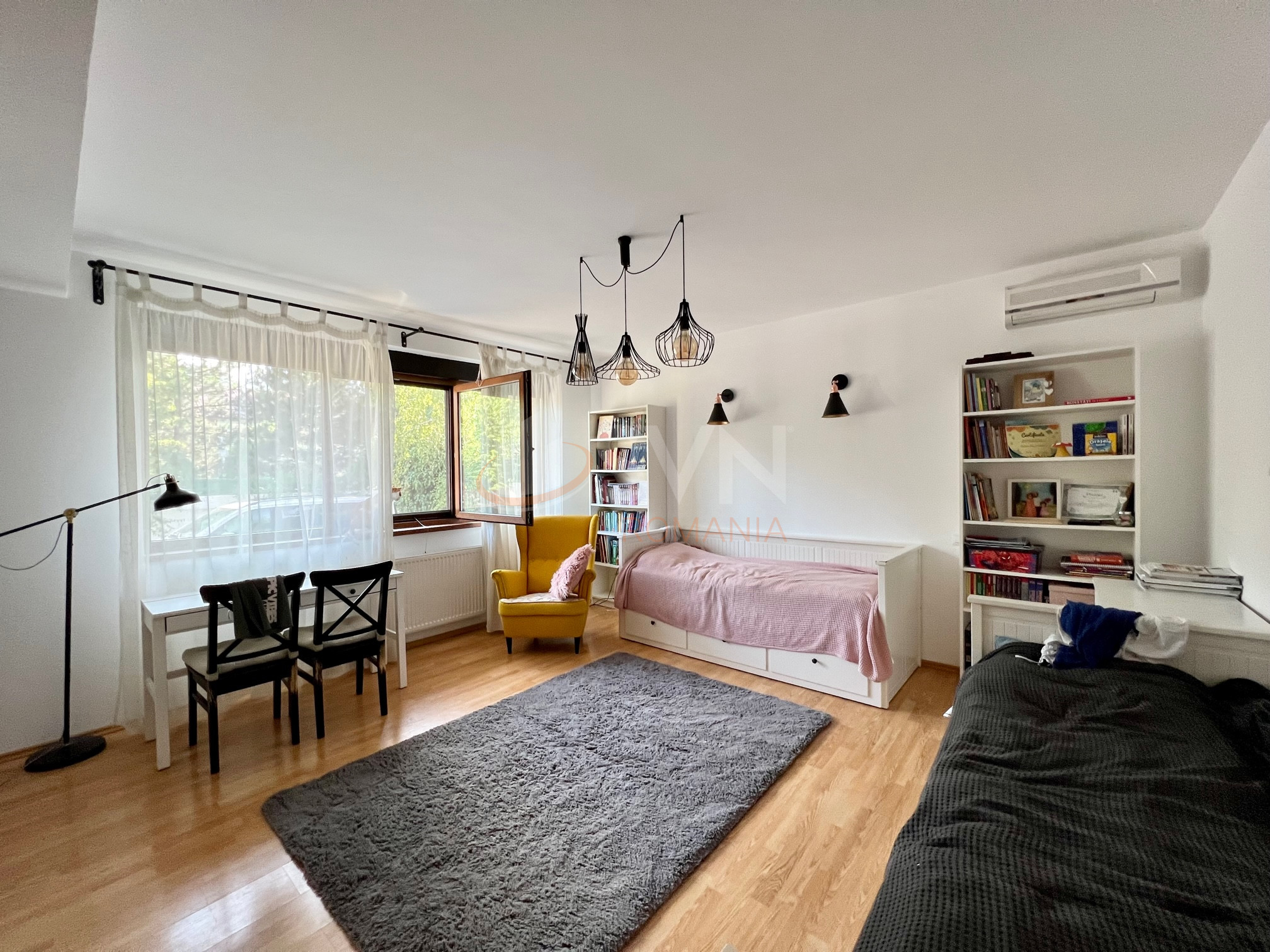 3 camere cu loc parcare exterior inclus Bucuresti/Pipera