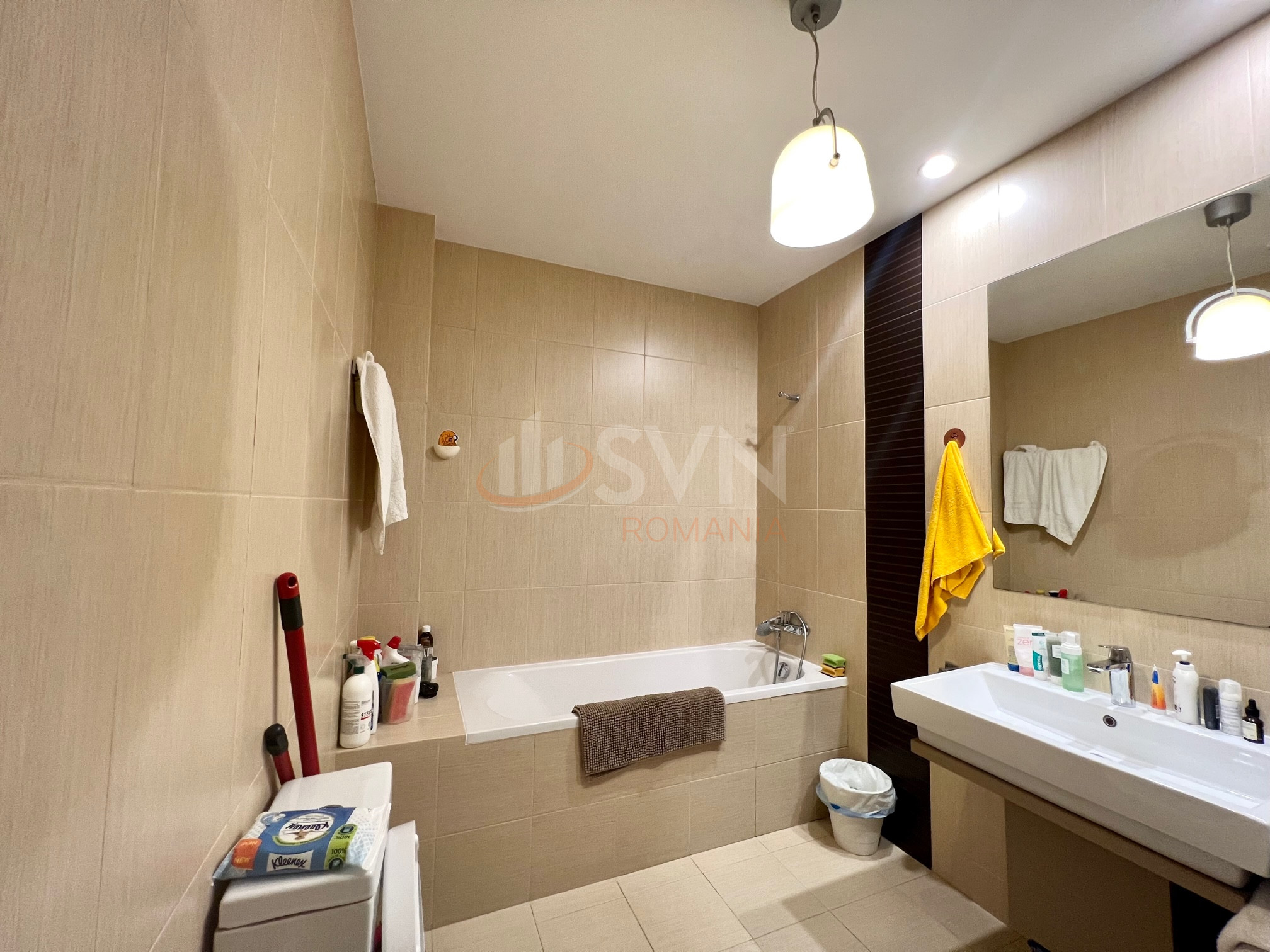 3 camere cu loc parcare exterior inclus Bucuresti/Pipera