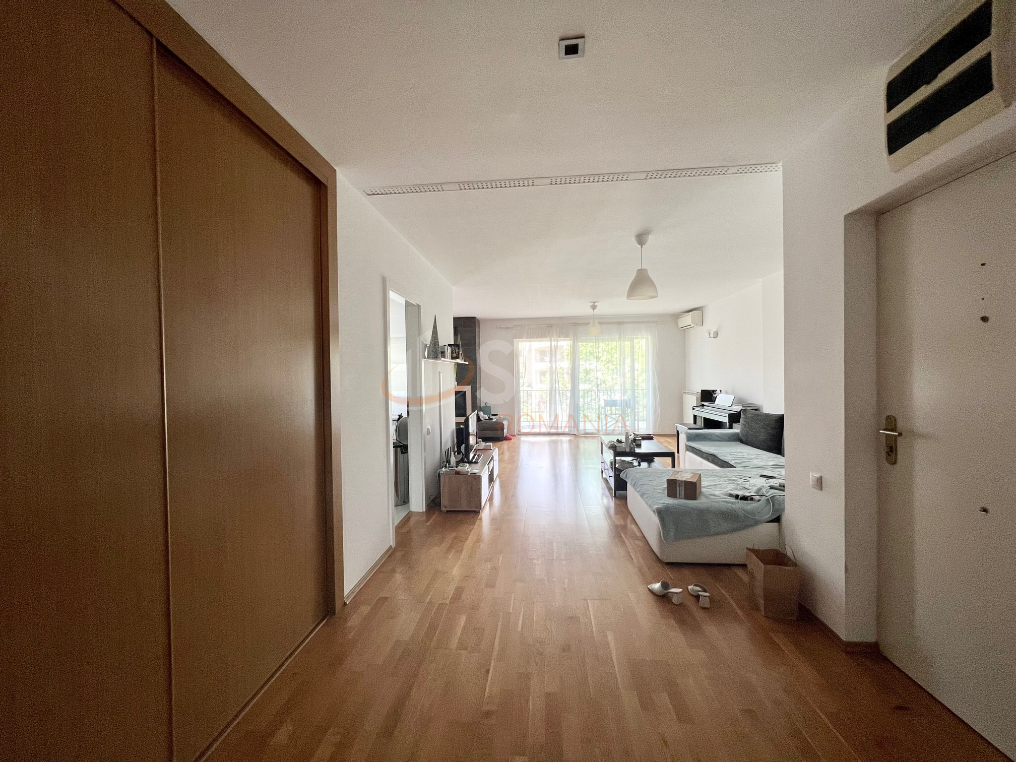 3 camere cu loc parcare exterior inclus Bucuresti/Pipera