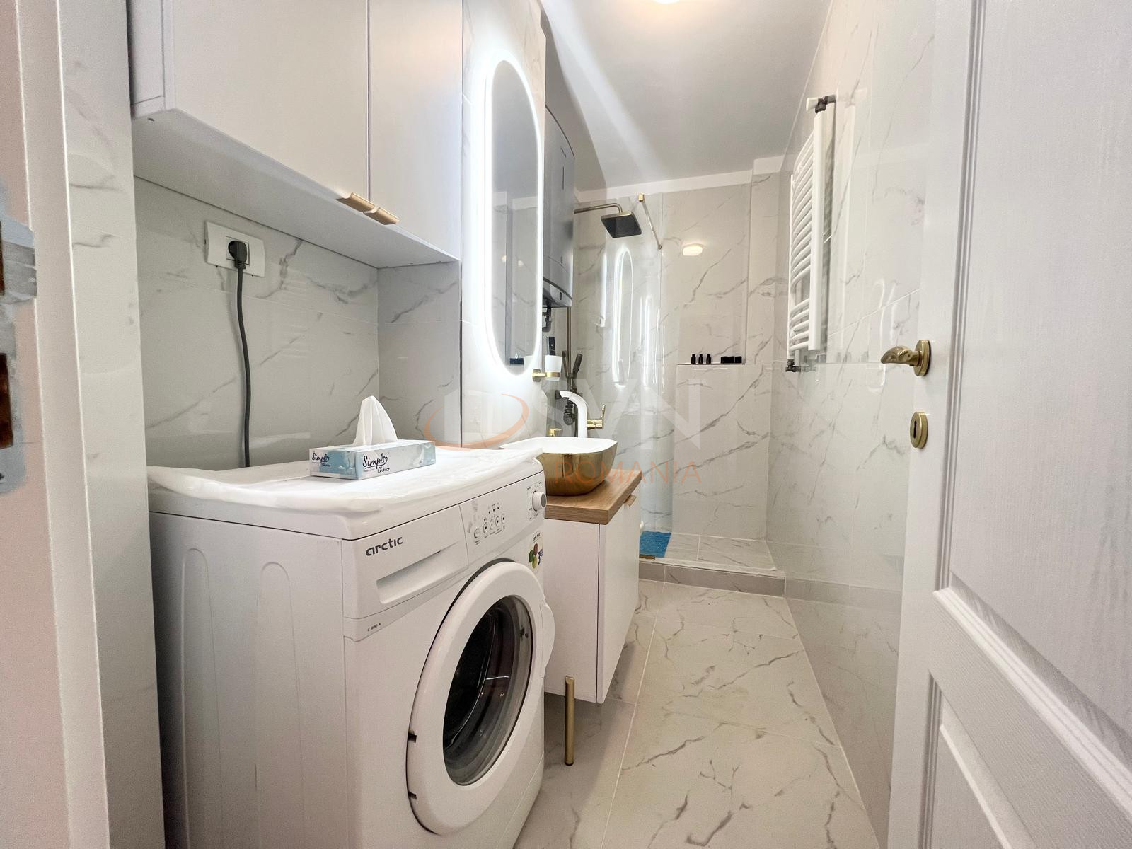 3 camere cu loc parcare exterior inclus Bucuresti/Tineretului