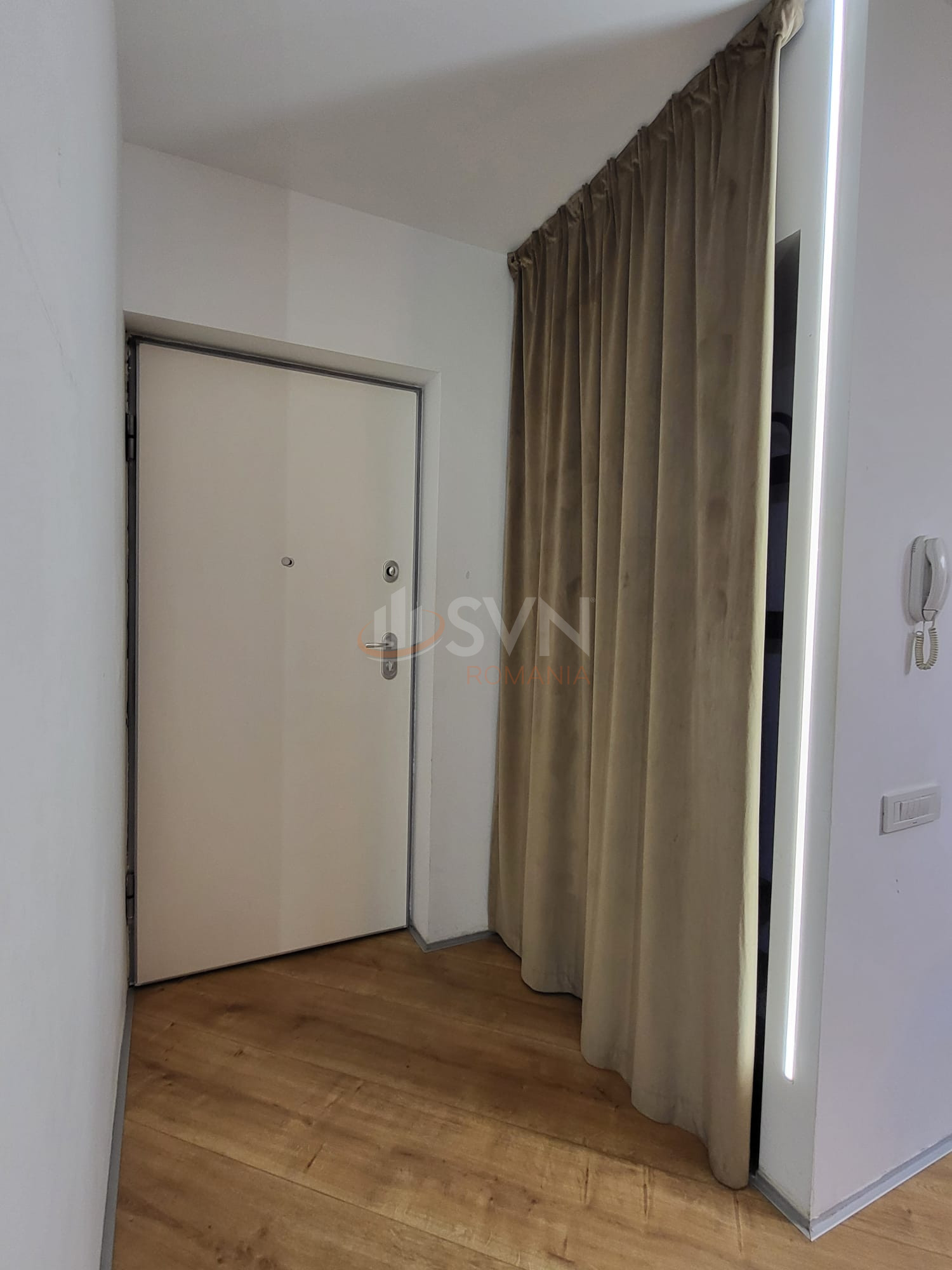 3 camere cu loc parcare exterior inclus Bucuresti/Pipera