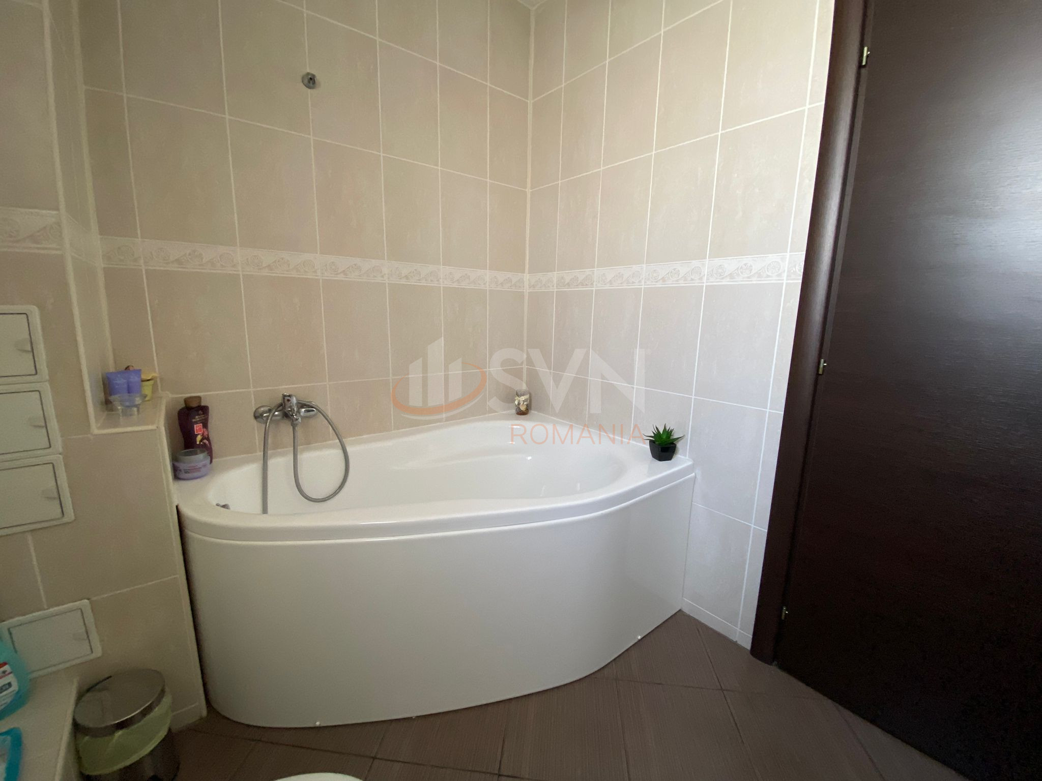 3 camere cu loc parcare exterior inclus Bucuresti/Theodor Pallady