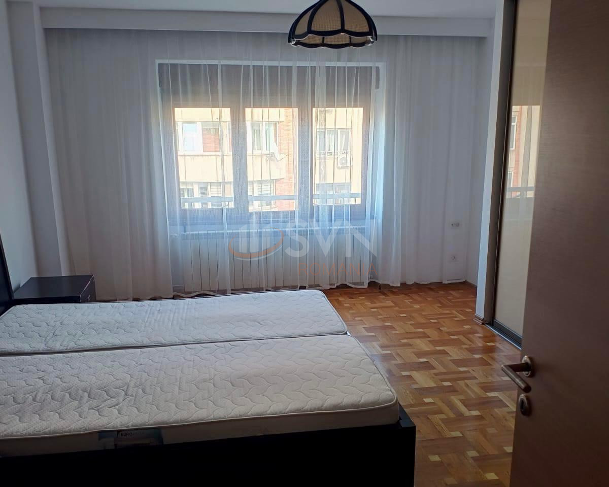 3 camere cu loc parcare exterior inclus Bucuresti/Calea Calarasilor