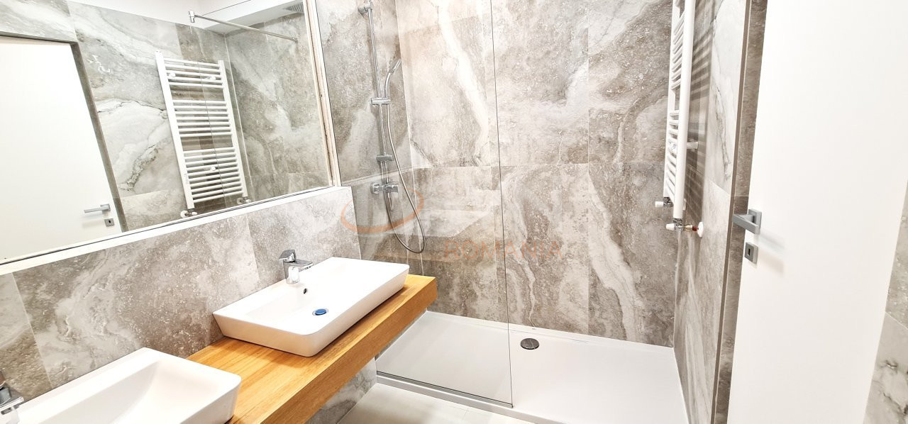 3 camere cu loc parcare exterior inclus Bucuresti/Pipera