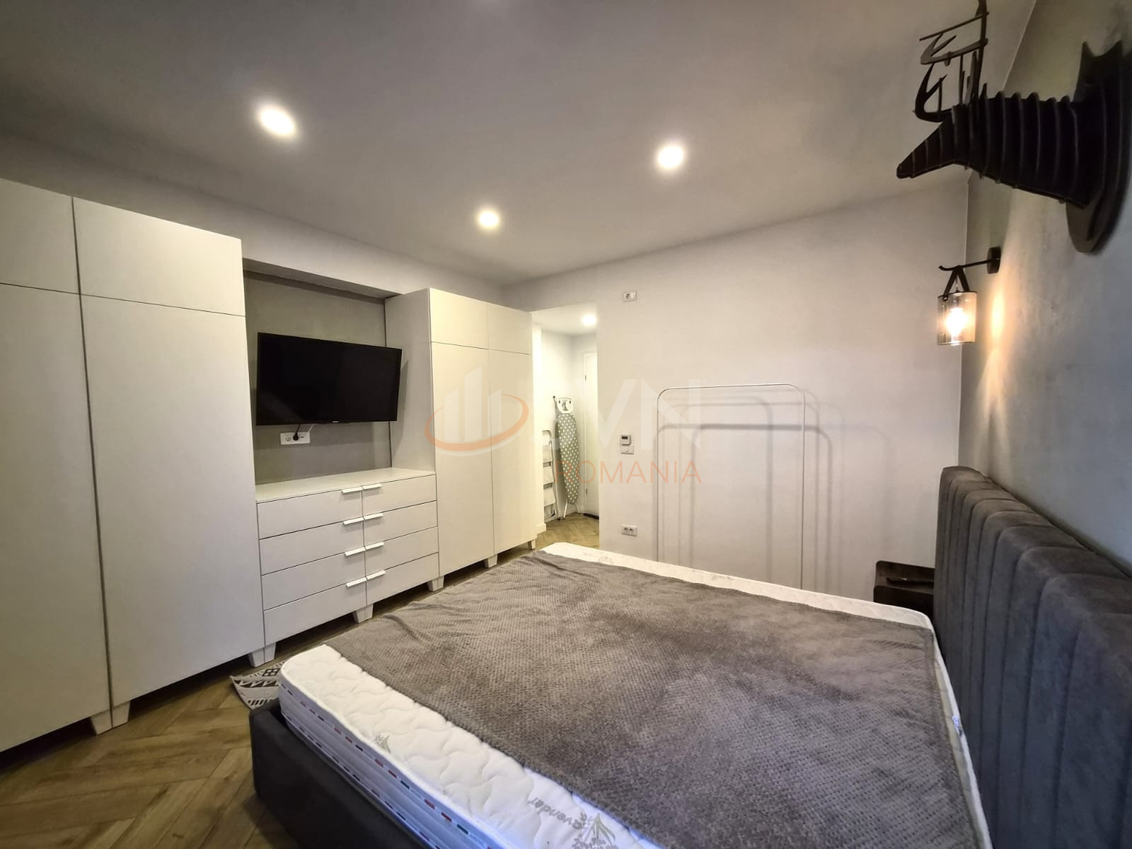 3 camere cu loc parcare exterior inclus Bucuresti/Pipera