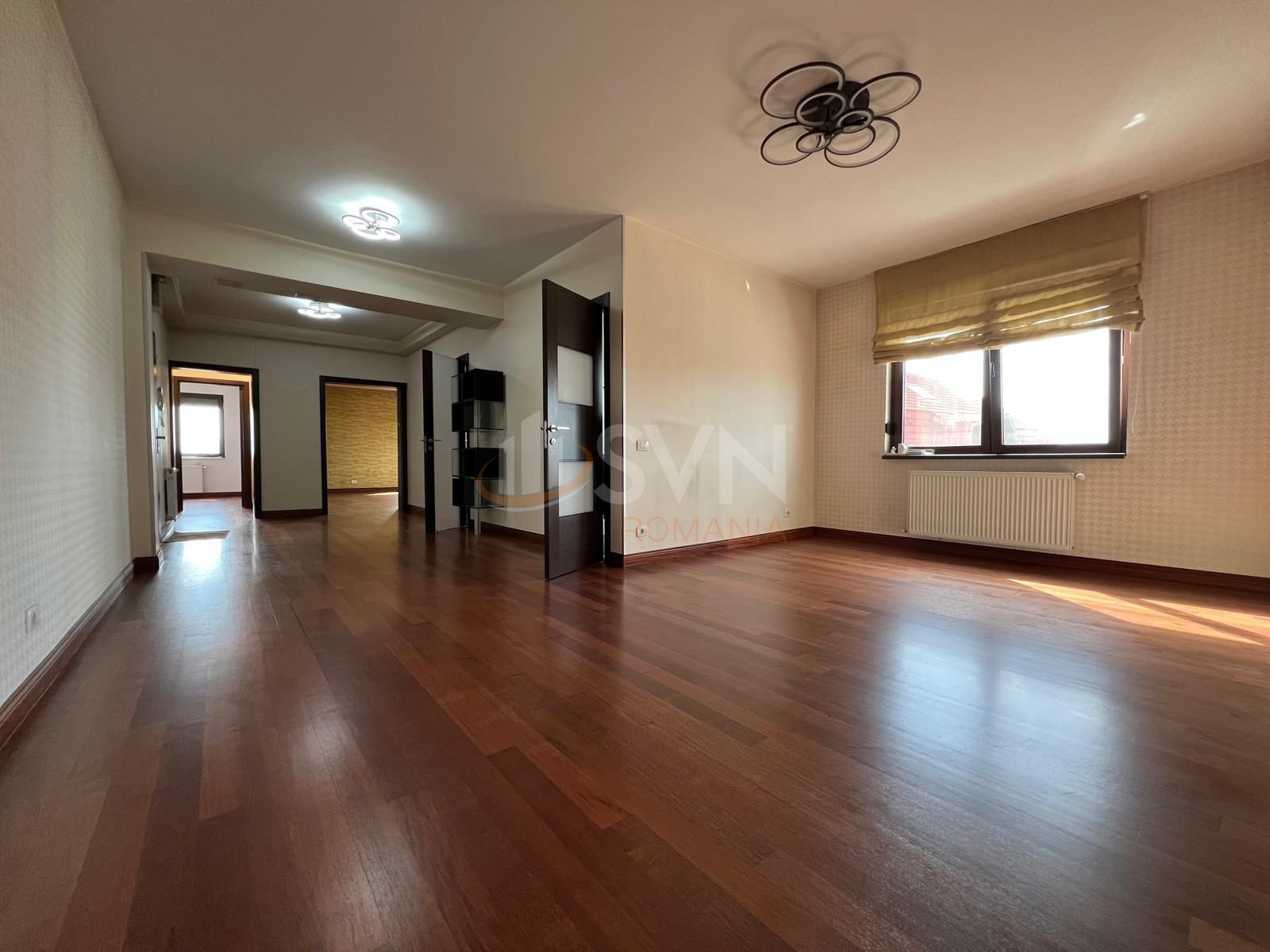 3 camere cu loc parcare exterior inclus Bucuresti/Sisesti