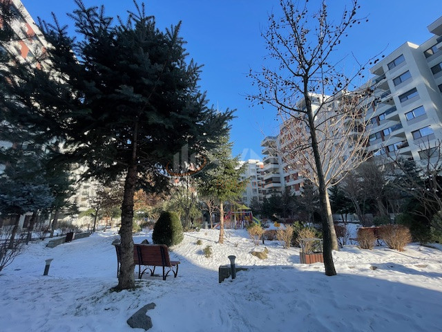 3 camere cu loc parcare exterior inclus Bucuresti/Pipera