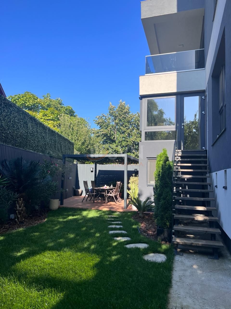 3 camere cu loc parcare exterior inclus Ilfov/Voluntari