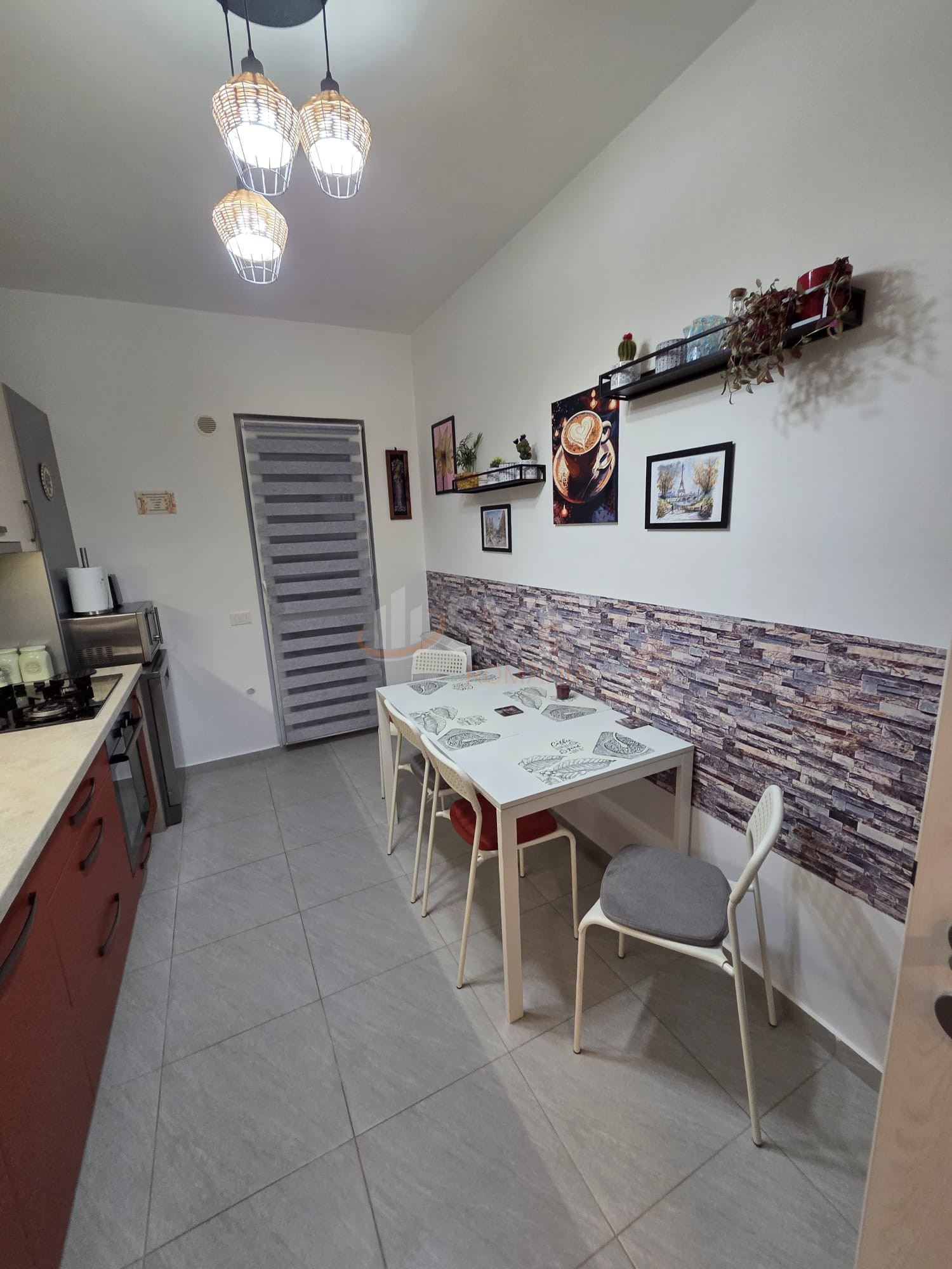 3 camere cu loc parcare exterior inclus Bucuresti/Berceni