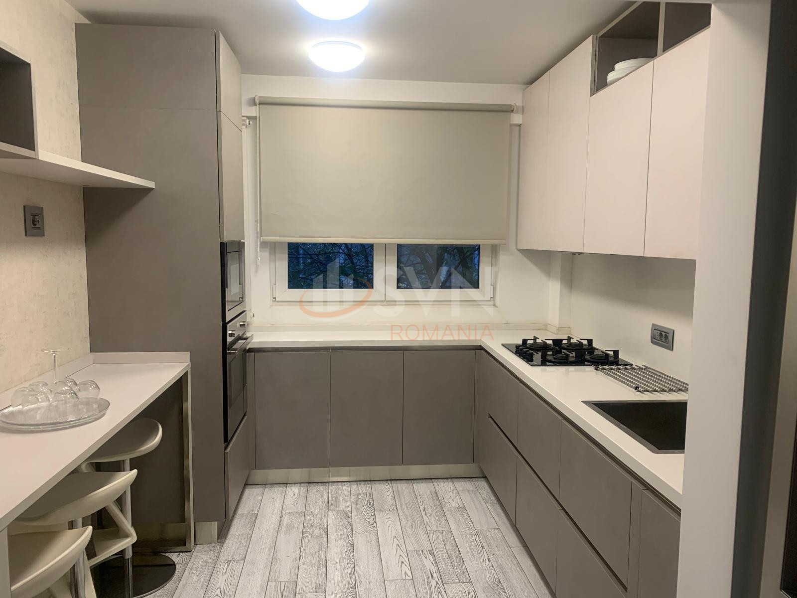 3 camere cu loc parcare exterior inclus Bucuresti/Dorobanti