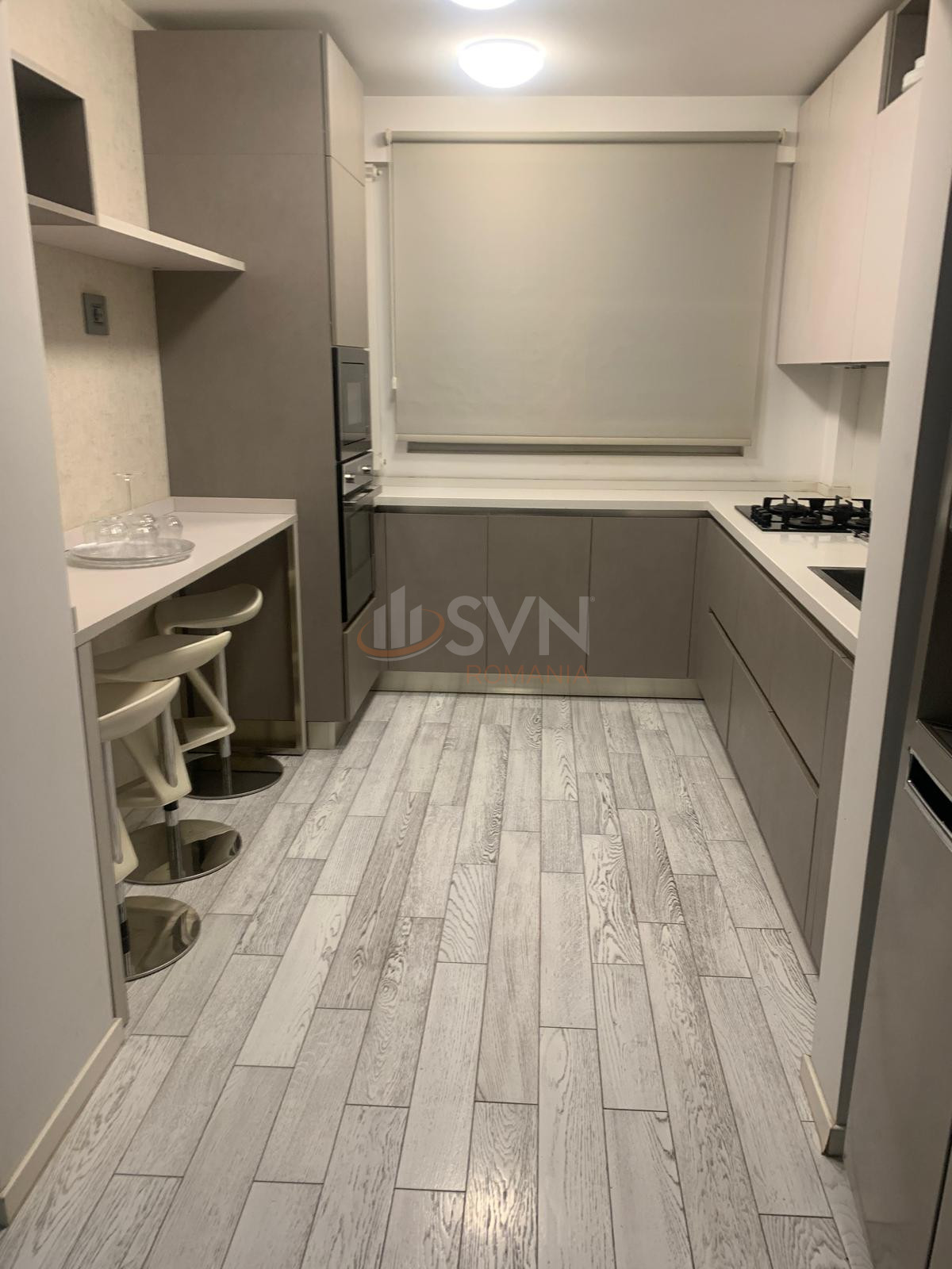 3 camere cu loc parcare exterior inclus Bucuresti/Dorobanti