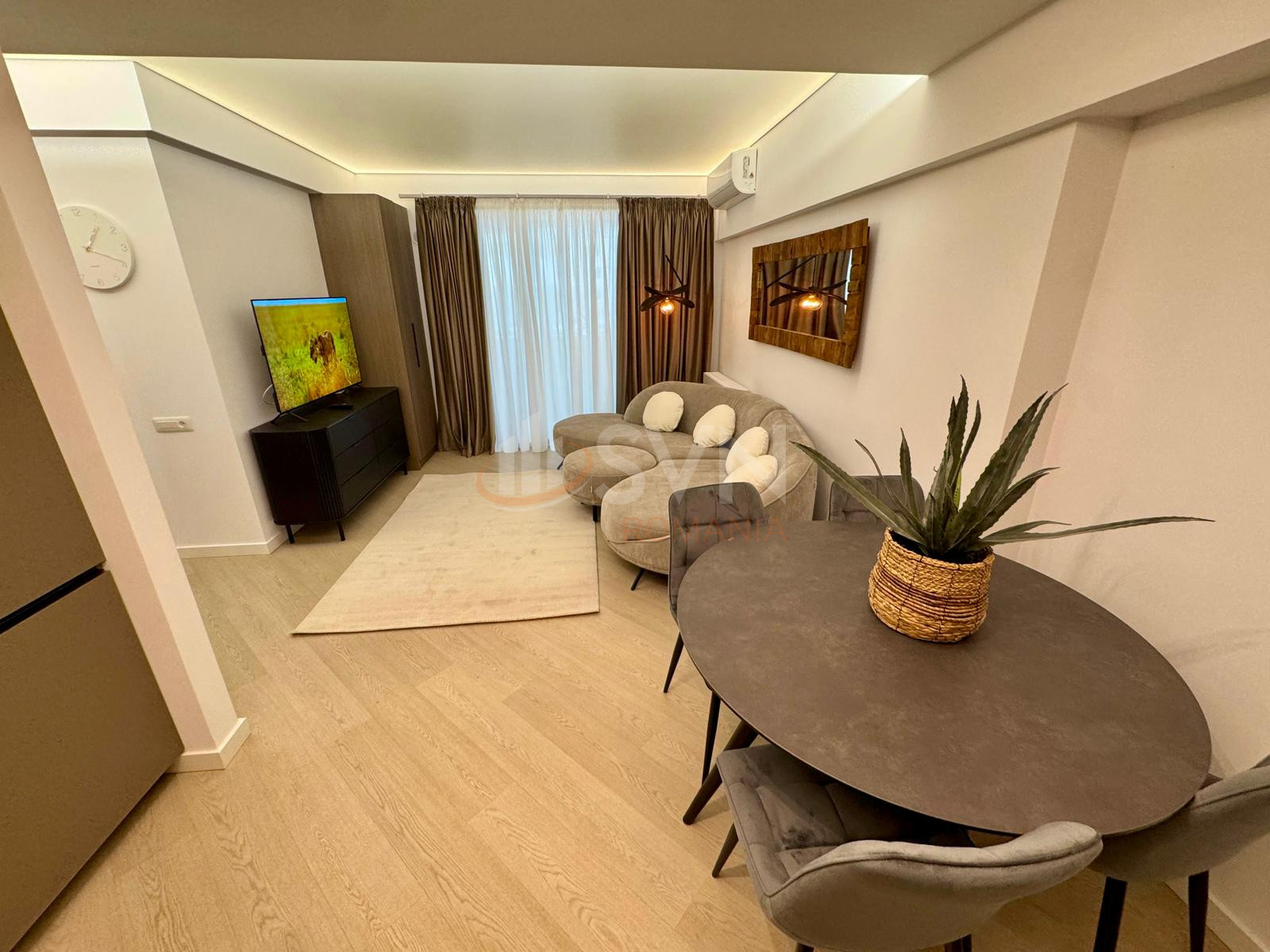 3 camere cu loc parcare exterior inclus Bucuresti/Pipera