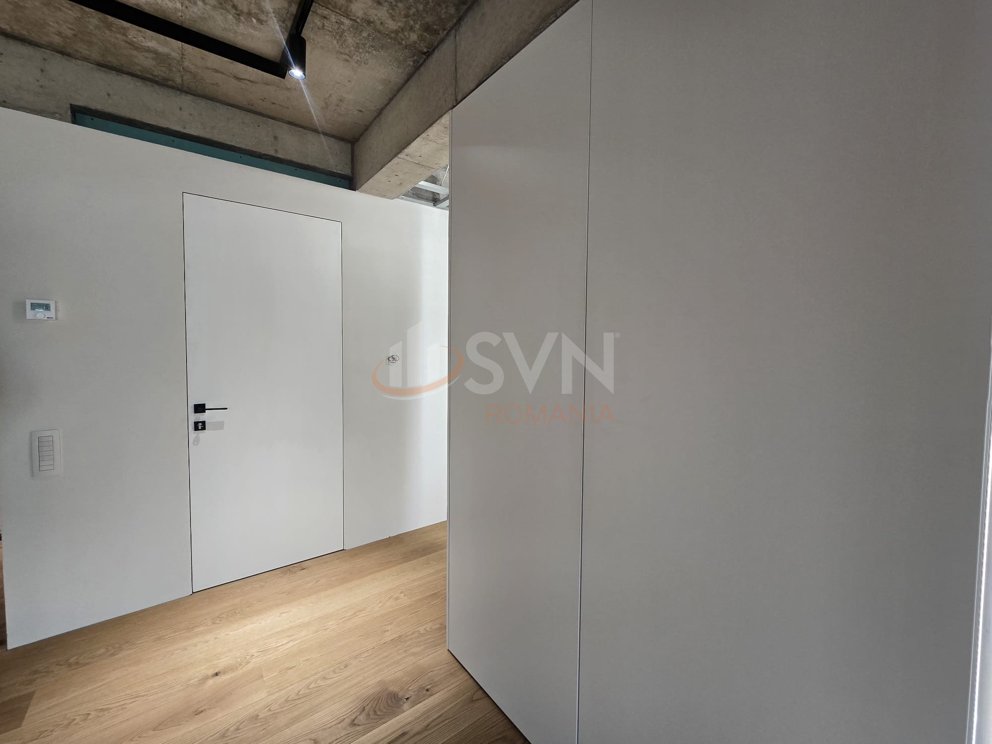 3 camere cu loc parcare exterior inclus Bucuresti/Dorobanti