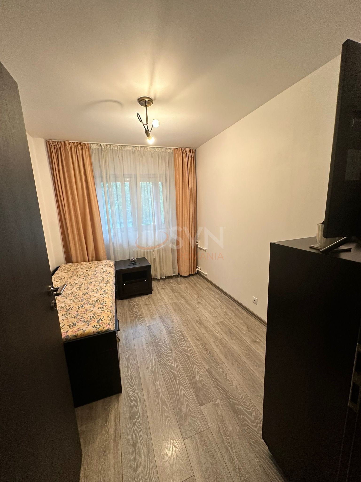 3 camere cu loc parcare exterior inclus Bucuresti/Berceni
