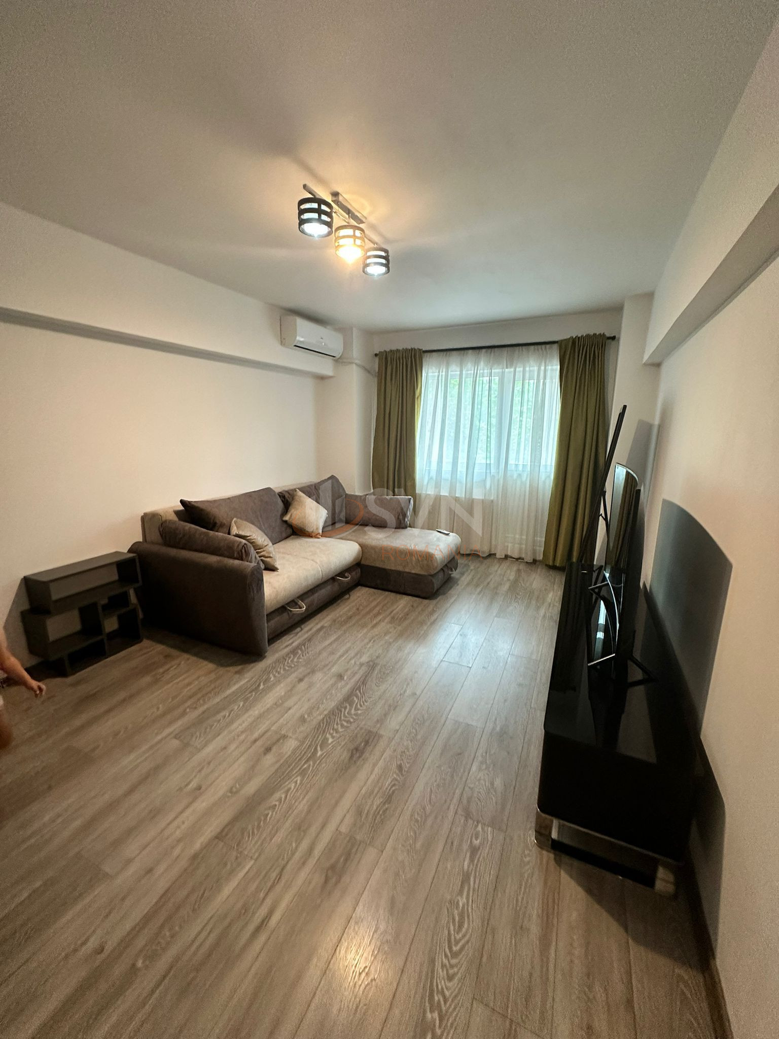 3 camere cu loc parcare exterior inclus Bucuresti/Berceni