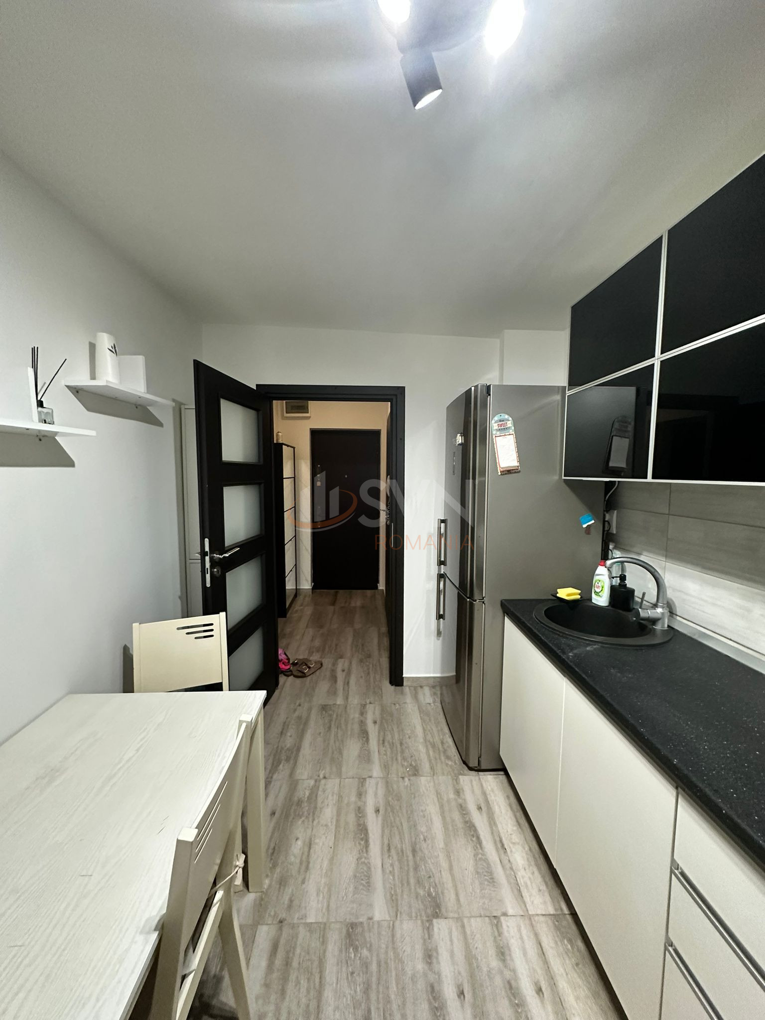 3 camere cu loc parcare exterior inclus Bucuresti/Berceni