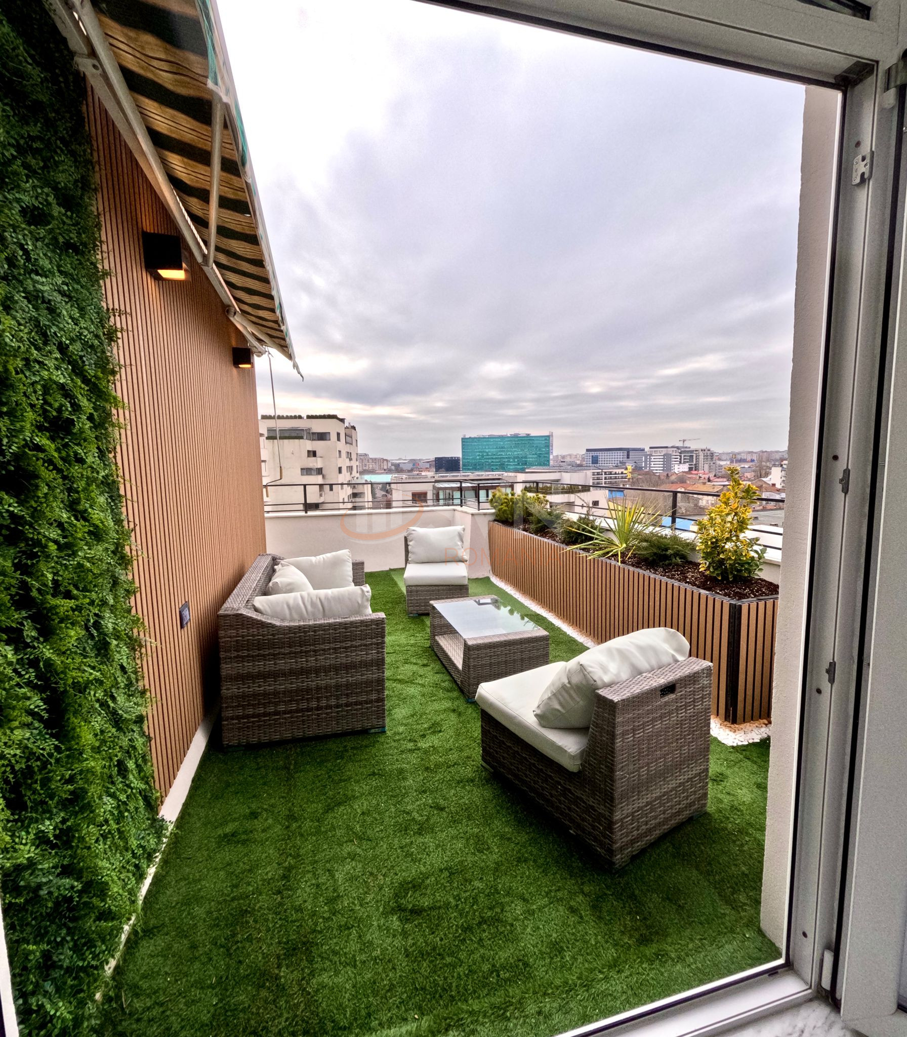 3 camere cu loc parcare exterior inclus Bucuresti/13 Septembrie