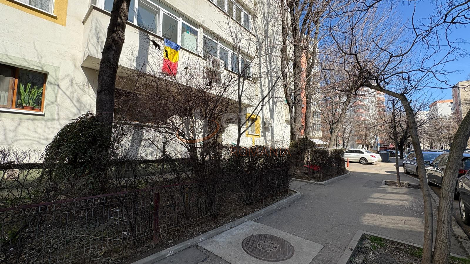 3 camere cu loc parcare exterior inclus Bucuresti/Teiul Doamnei