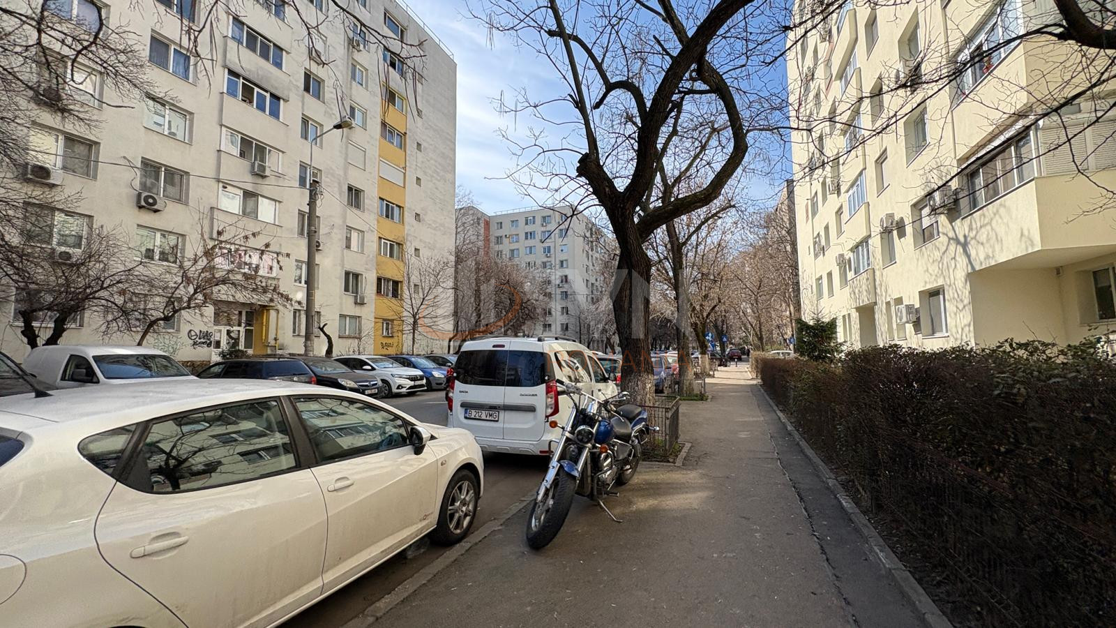 3 camere cu loc parcare exterior inclus Bucuresti/Teiul Doamnei