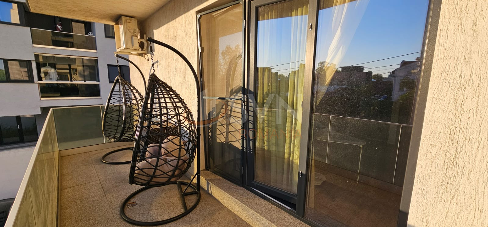 3 camere cu loc parcare exterior inclus Bucuresti/Pipera