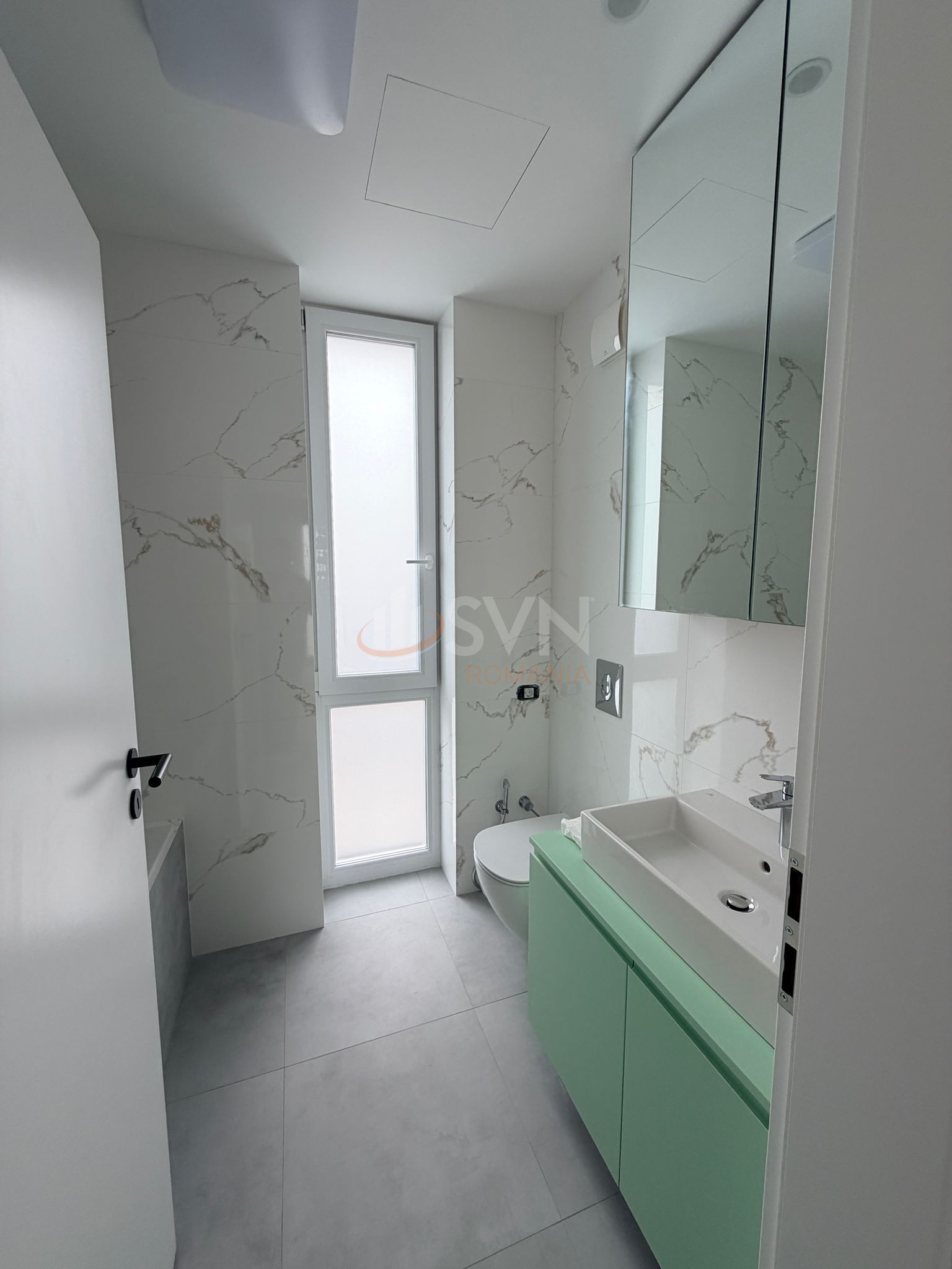 3 camere cu loc parcare exterior inclus Bucuresti/Pipera