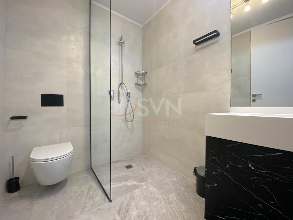 3 camere cu loc parcare exterior inclus Bucuresti/Herastrau