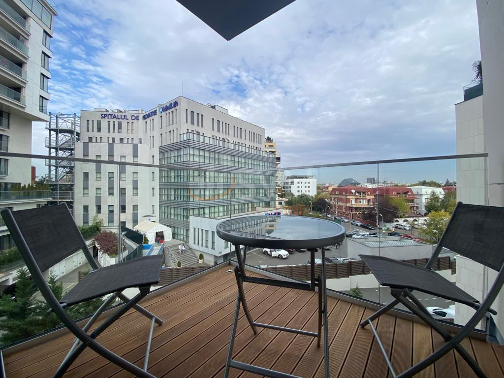 3 camere cu loc parcare exterior inclus Bucuresti/Herastrau