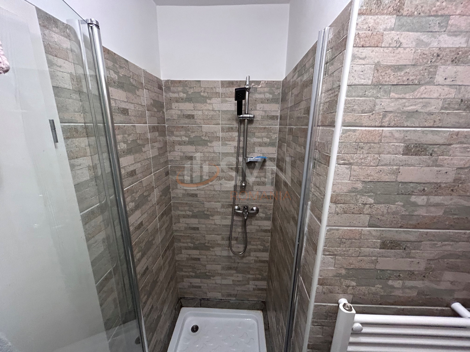 3 camere cu loc parcare exterior inclus Bucuresti/Berceni