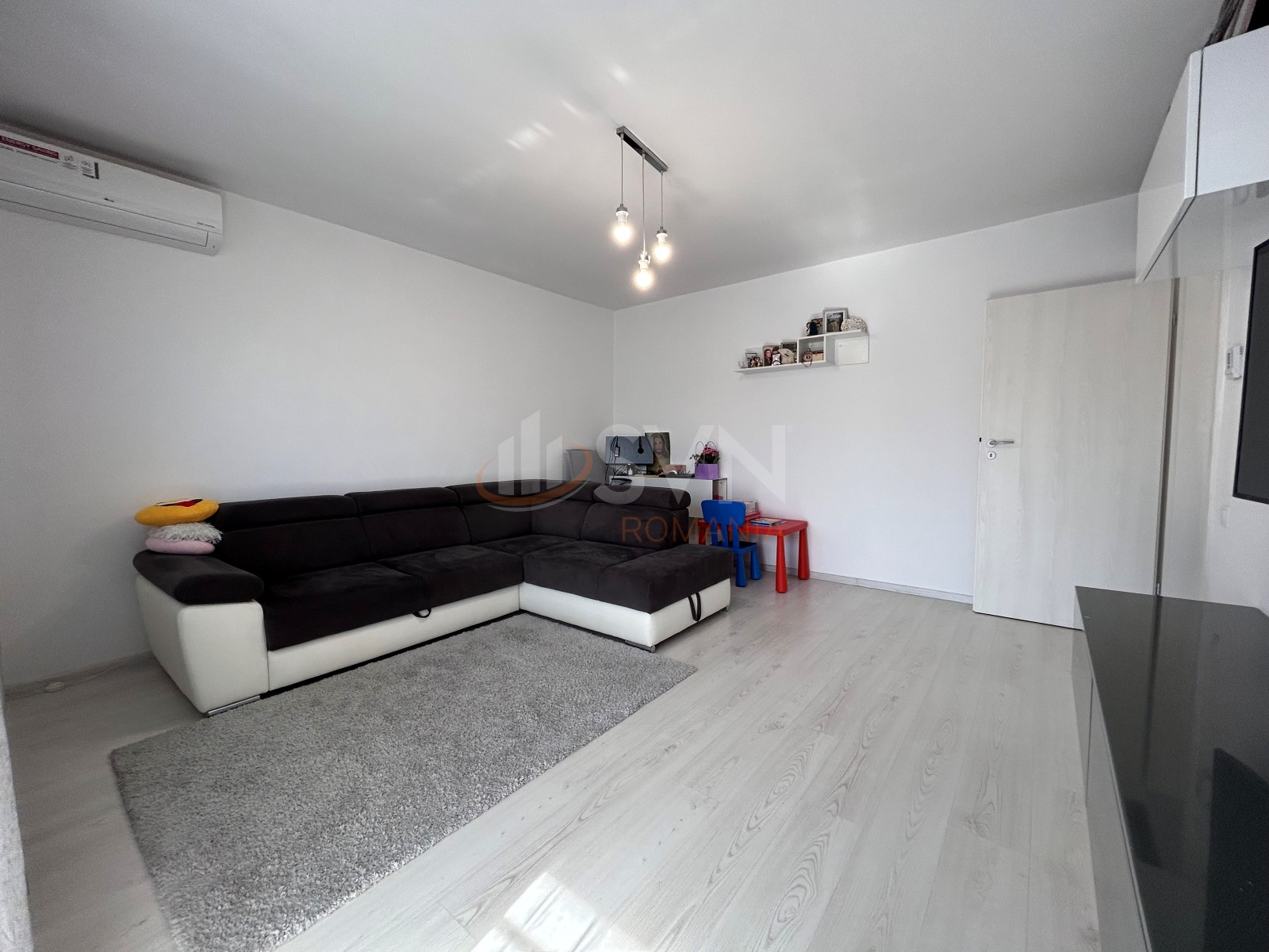 3 camere cu loc parcare exterior inclus Bucuresti/Berceni