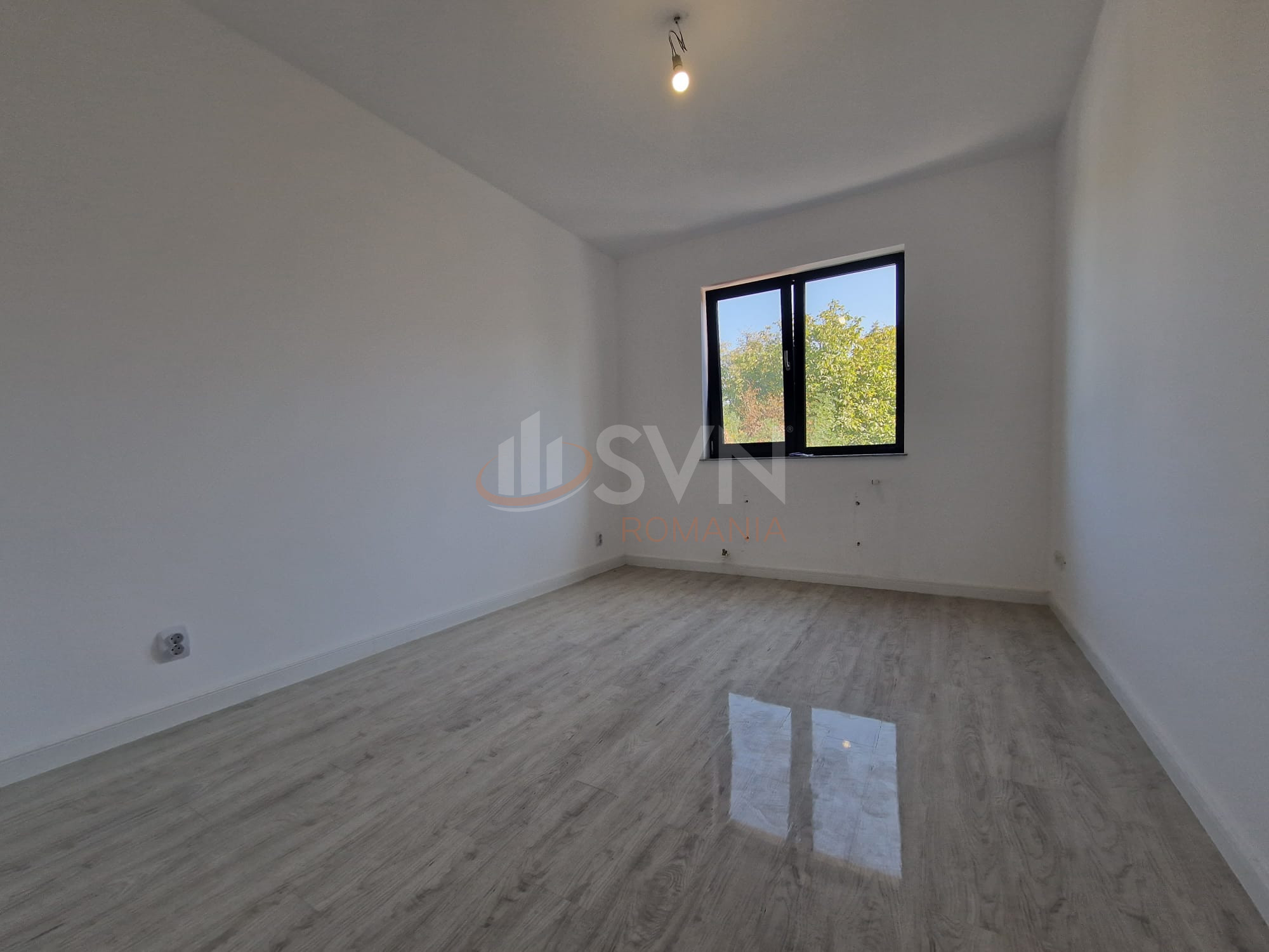 3 camere cu loc parcare exterior inclus Bucuresti/Crevedia