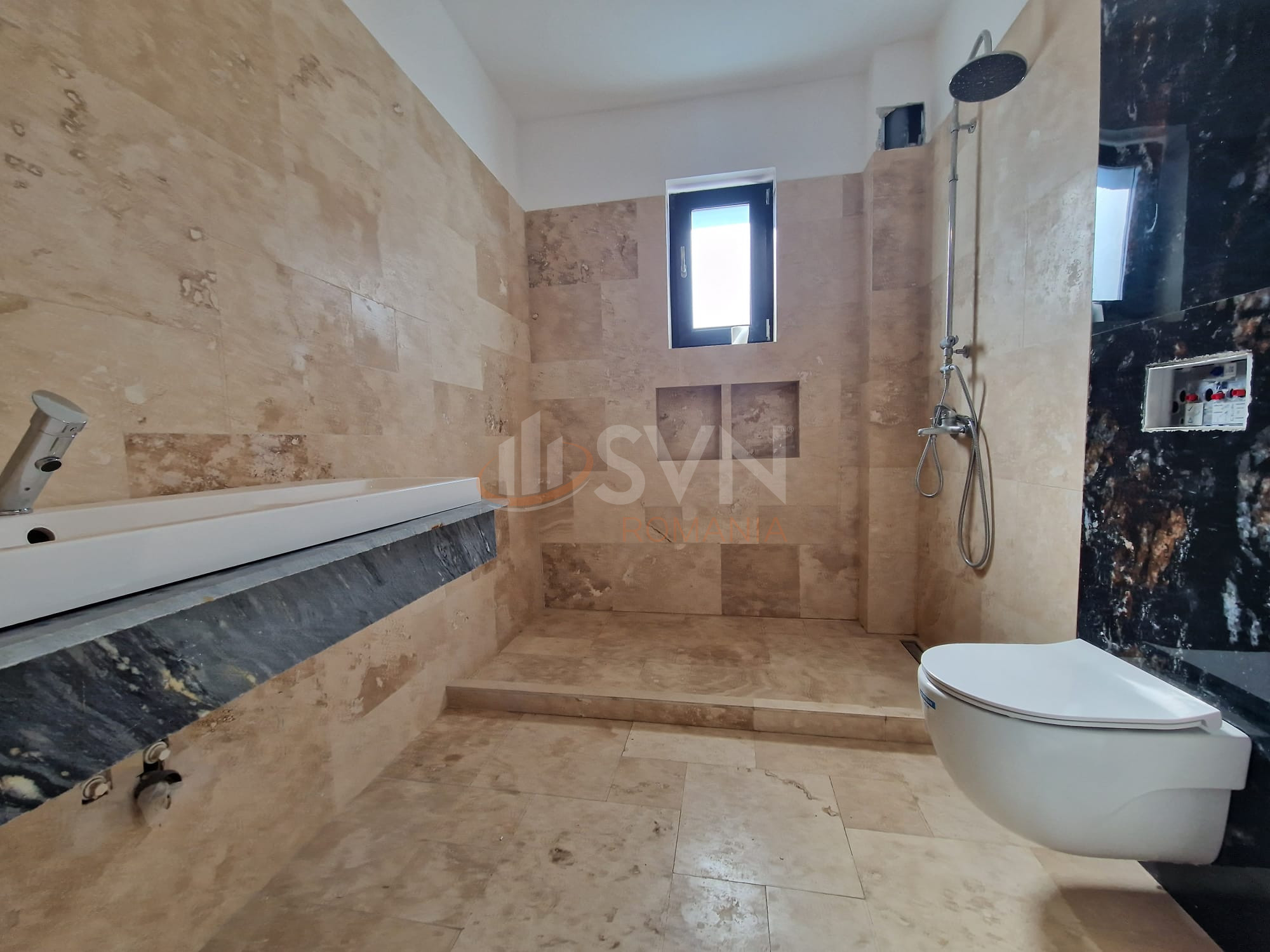 3 camere cu loc parcare exterior inclus Bucuresti/Crevedia