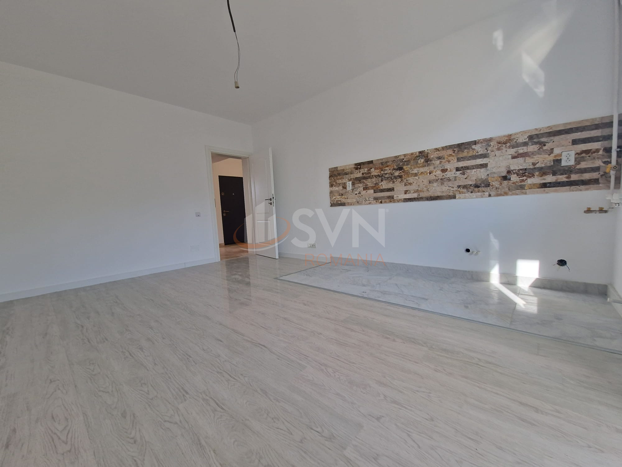 3 camere cu loc parcare exterior inclus Bucuresti/Crevedia