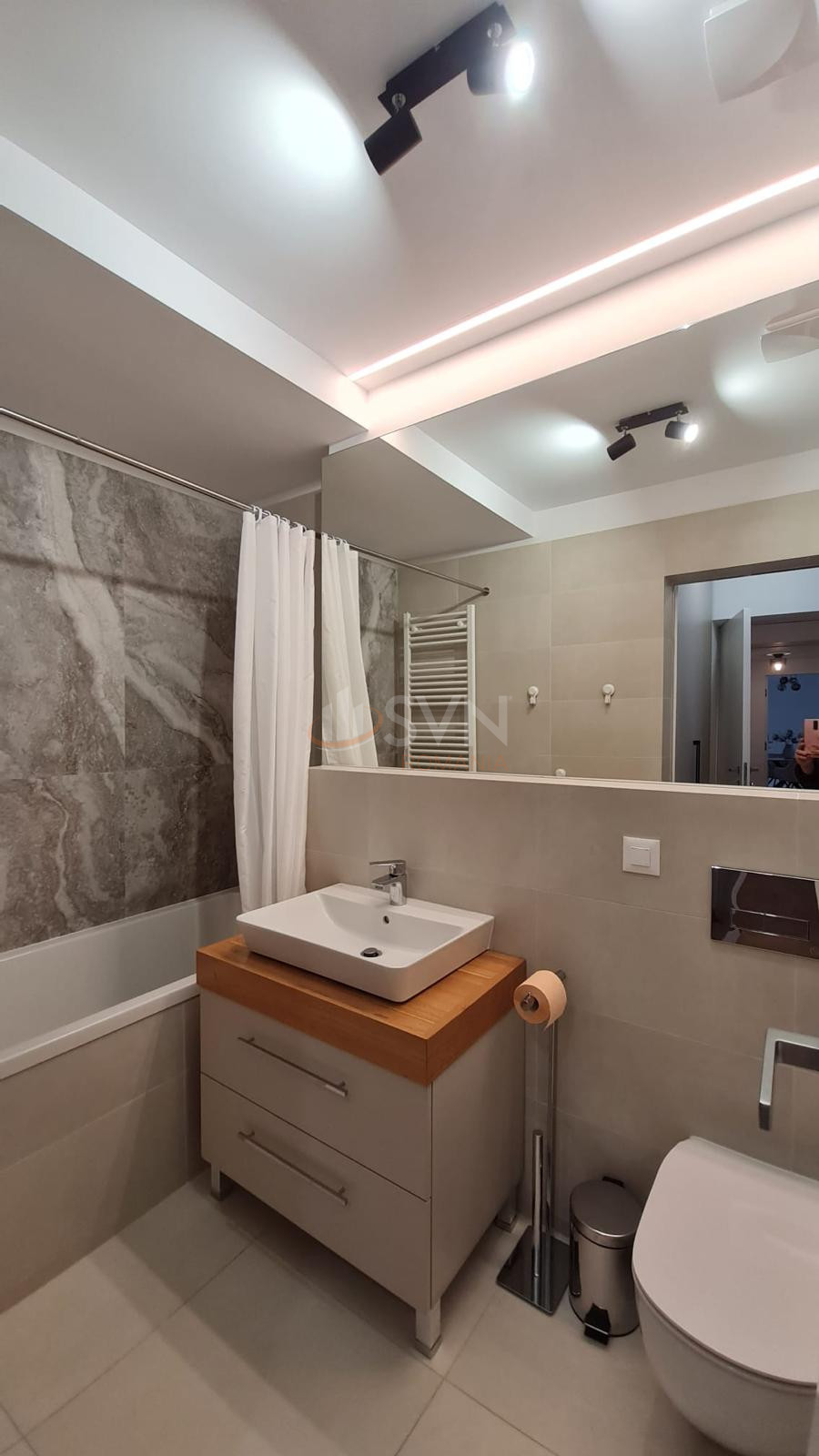 3 camere cu loc parcare exterior inclus Bucuresti/Aviatiei