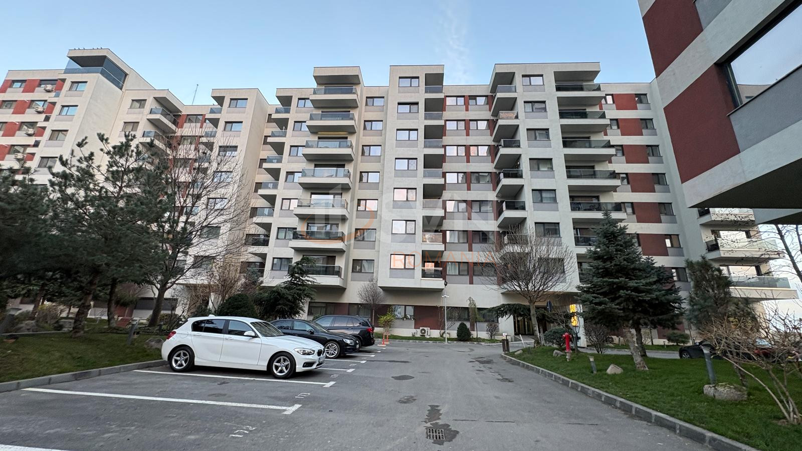 3 camere cu loc parcare exterior inclus Bucuresti/Pipera