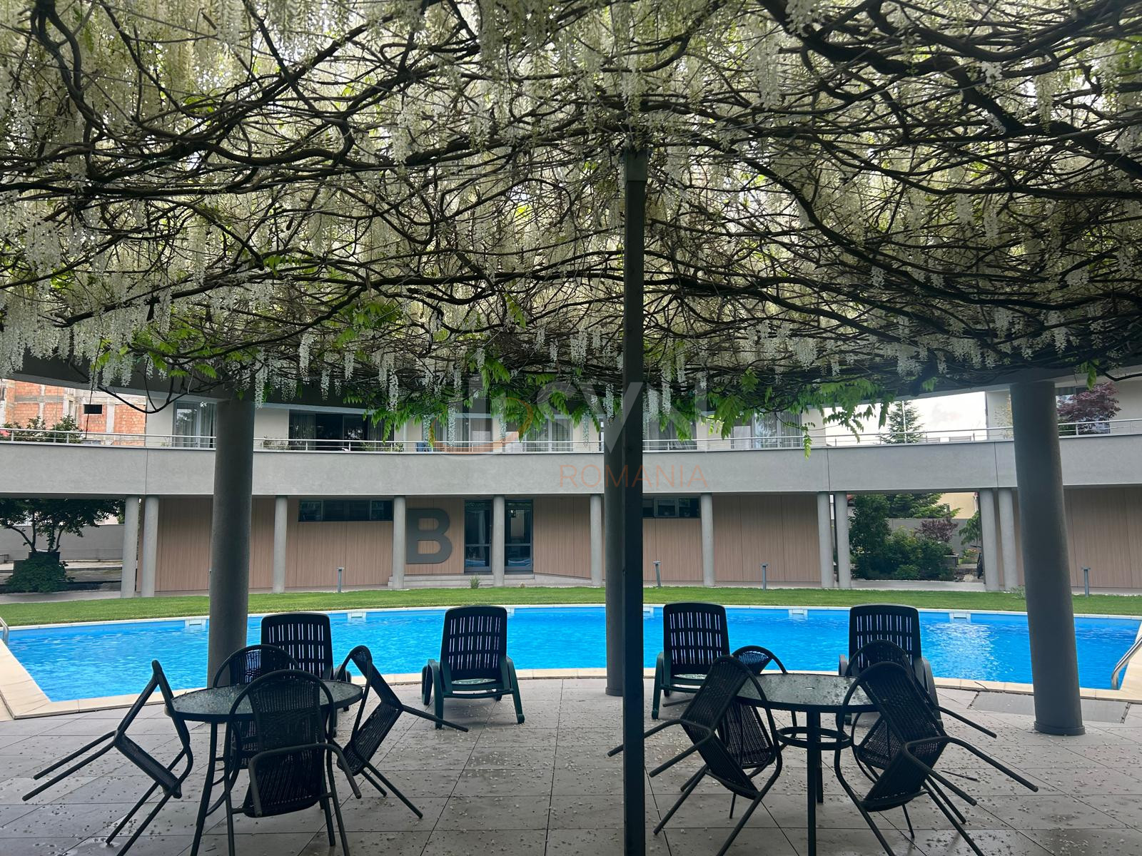3 camere cu loc parcare exterior inclus Bucuresti/Iancu Nicolae