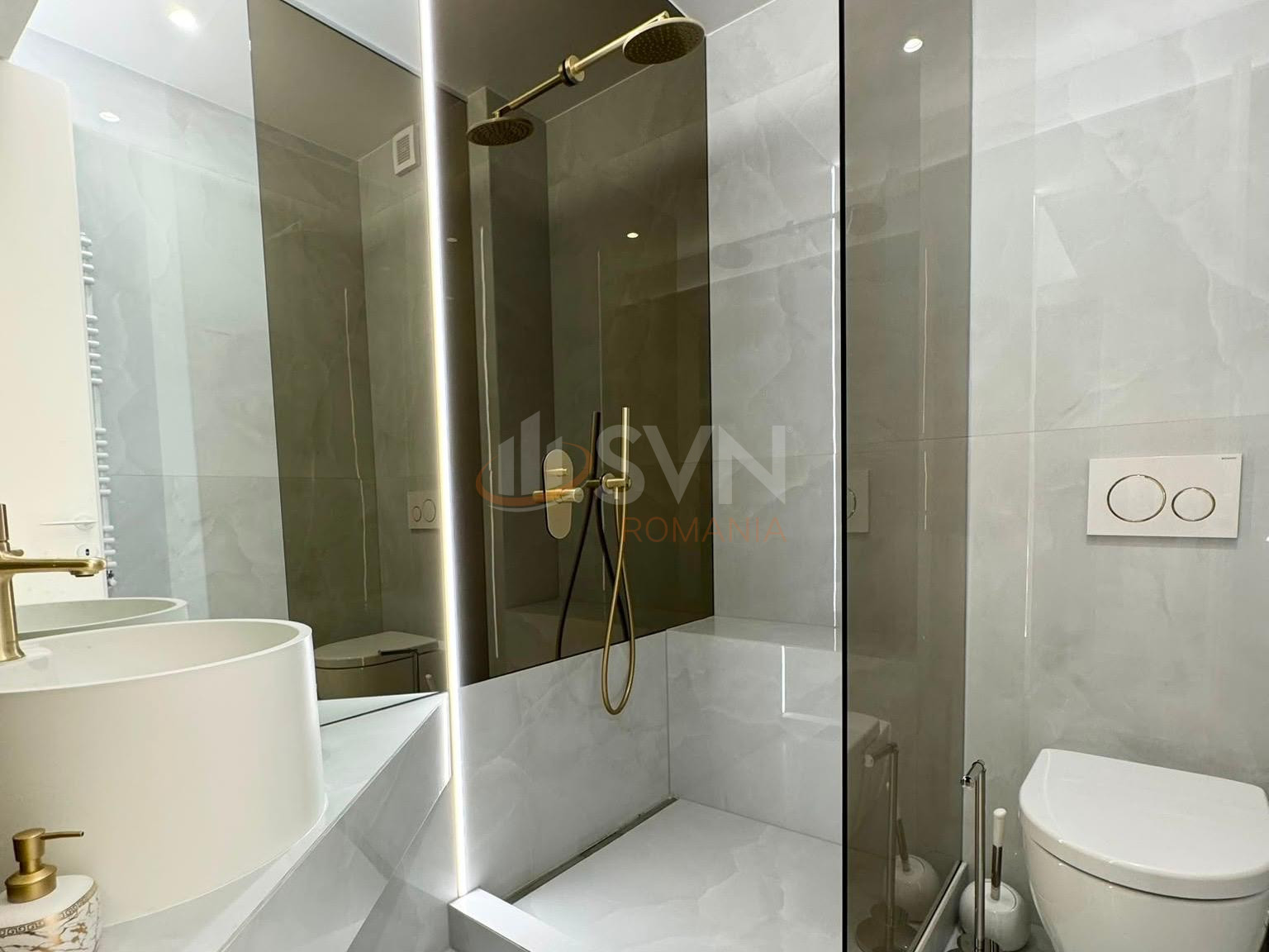 3 camere cu loc parcare exterior inclus Bucuresti/Pipera