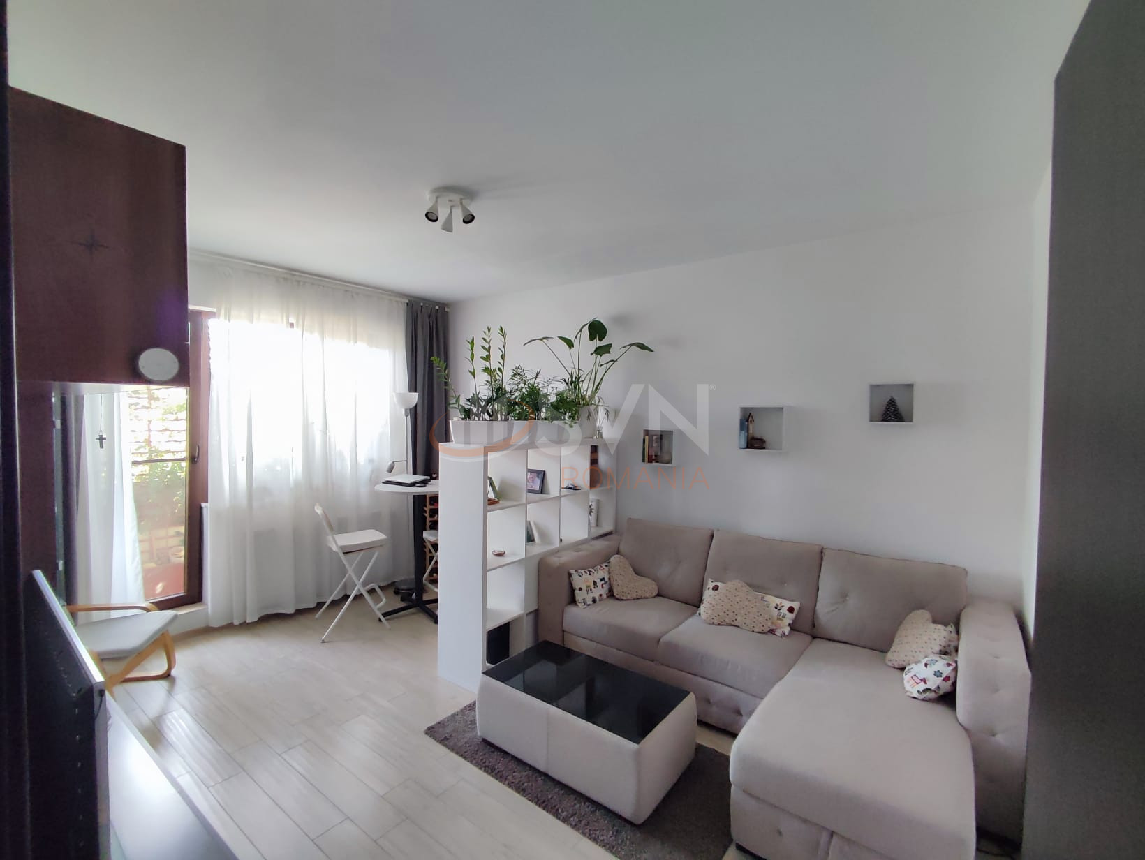 3 camere cu loc parcare exterior inclus Bucuresti/Salaj