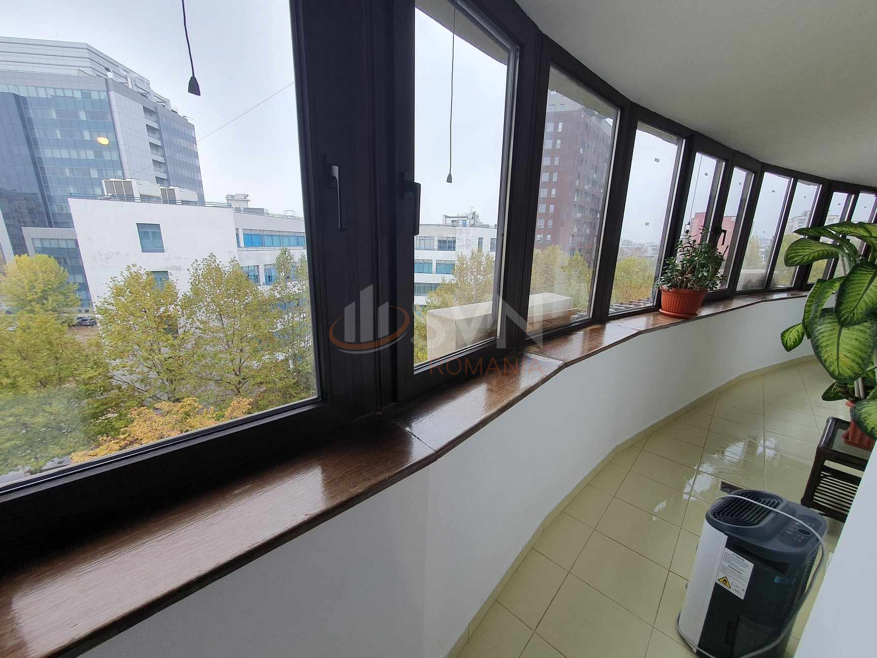 3 camere cu loc parcare exterior inclus Bucuresti/Piata Unirii (s3)