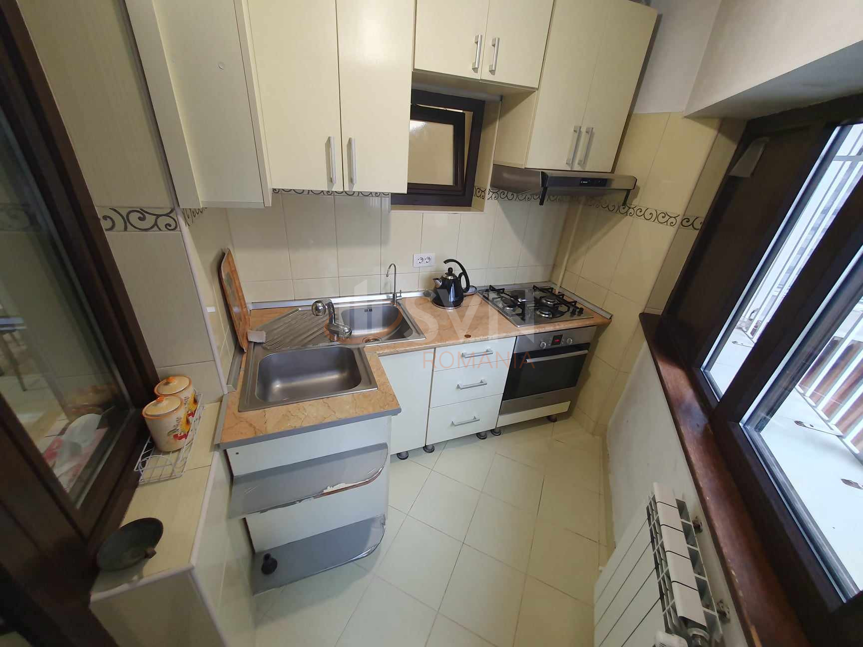 3 camere cu loc parcare exterior inclus Bucuresti/Piata Unirii (s3)