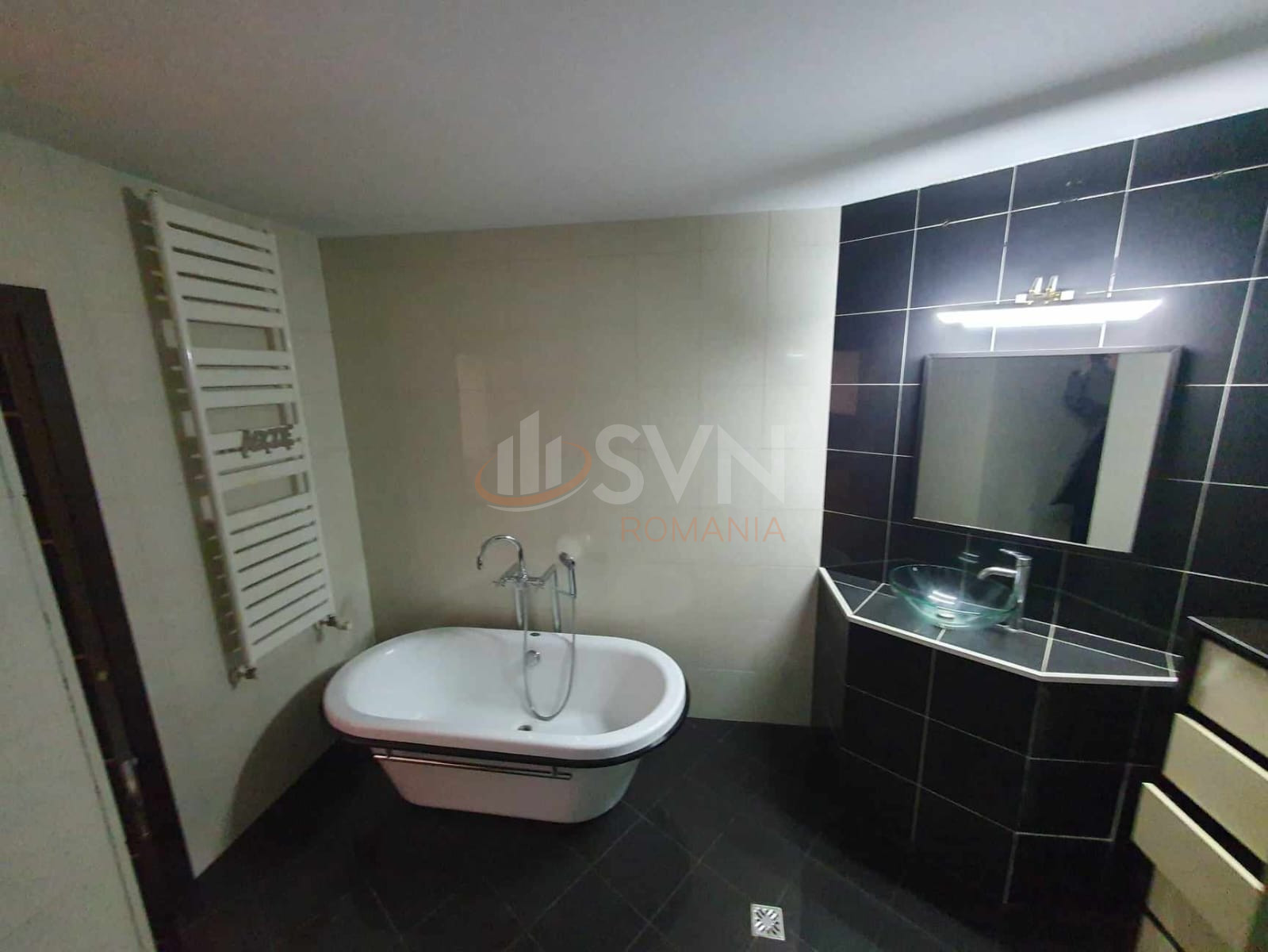 3 camere cu loc parcare exterior inclus Bucuresti/Floreasca