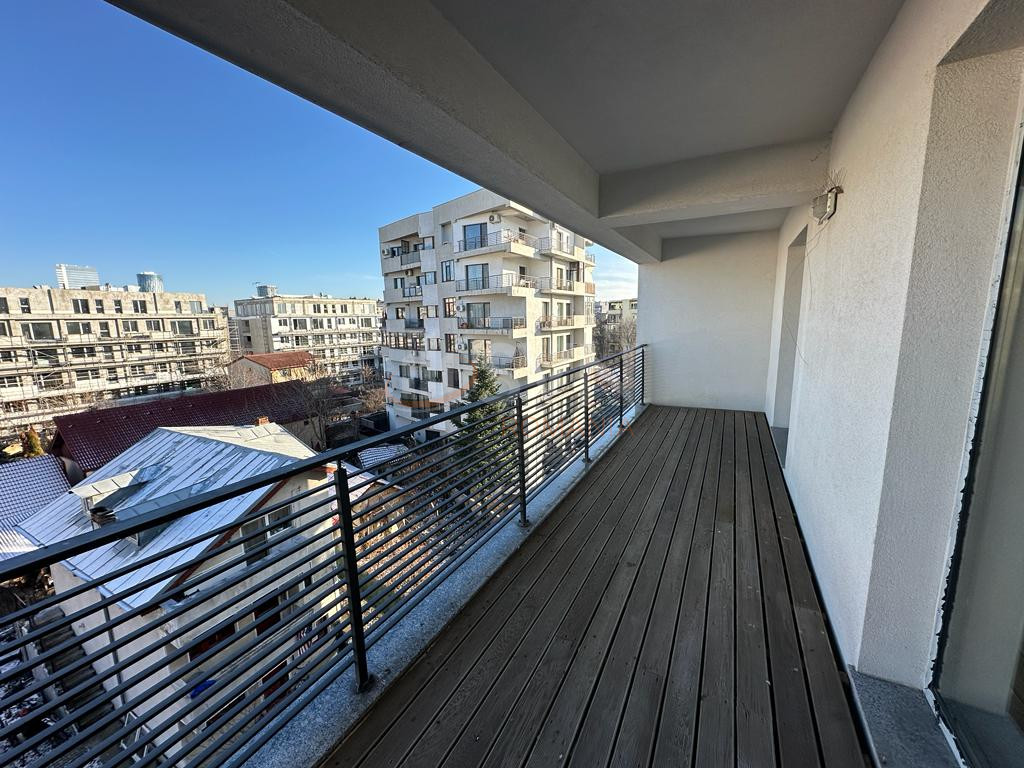 3 camere cu loc parcare exterior inclus Bucuresti/Nordului