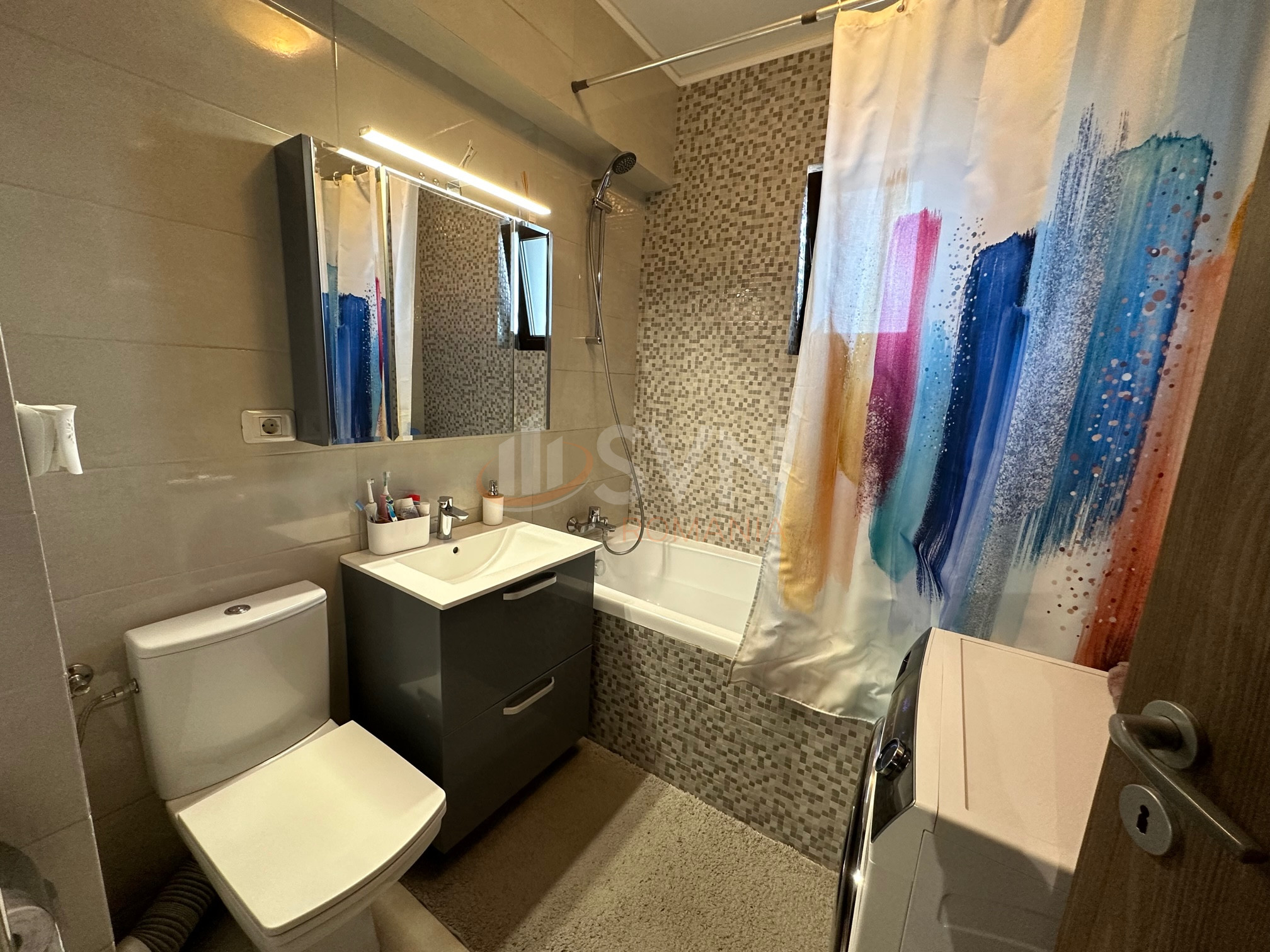 3 camere cu loc parcare exterior inclus Bucuresti/Fundeni