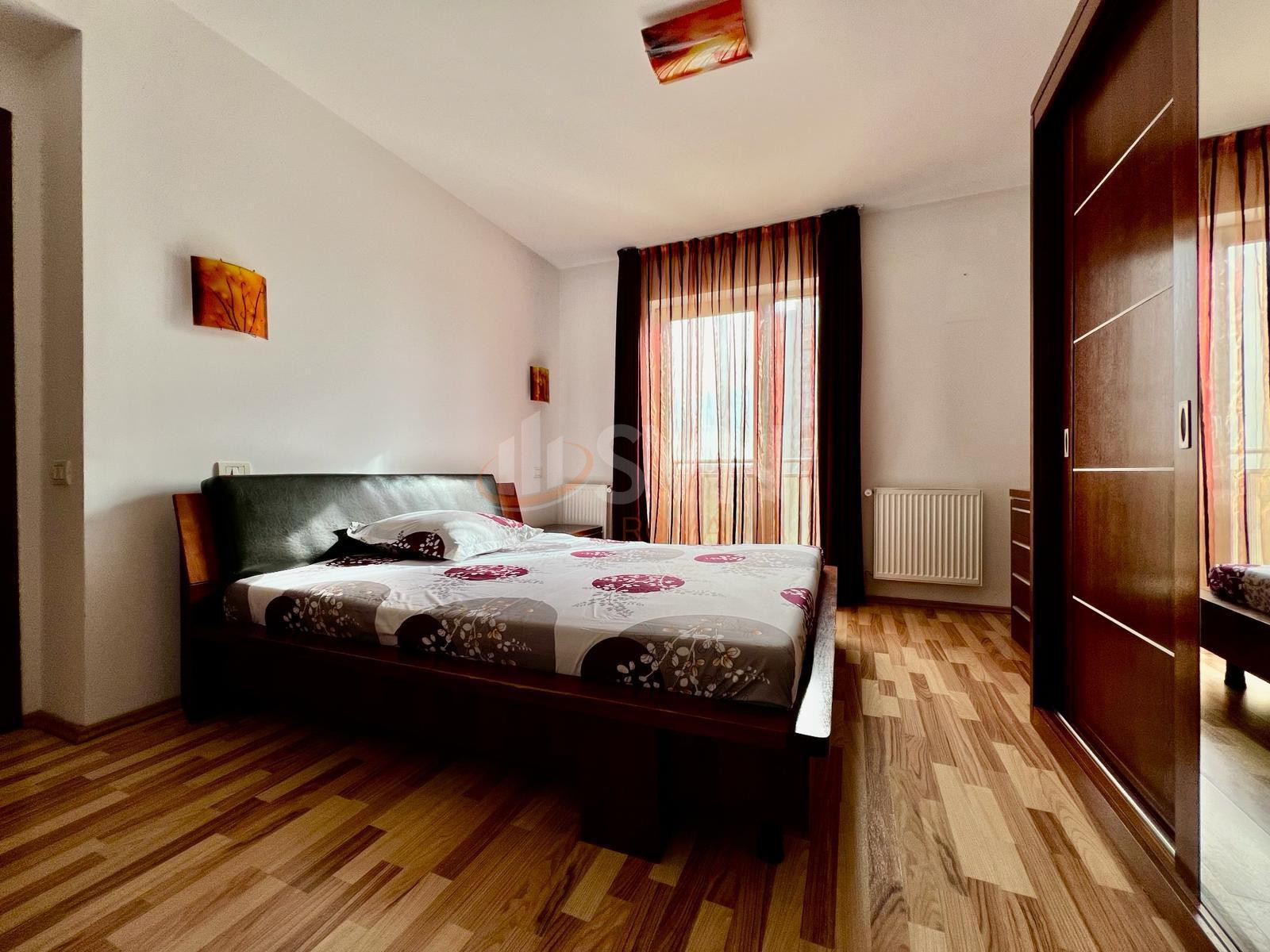 3 camere cu loc parcare exterior inclus Bucuresti/Uverturii