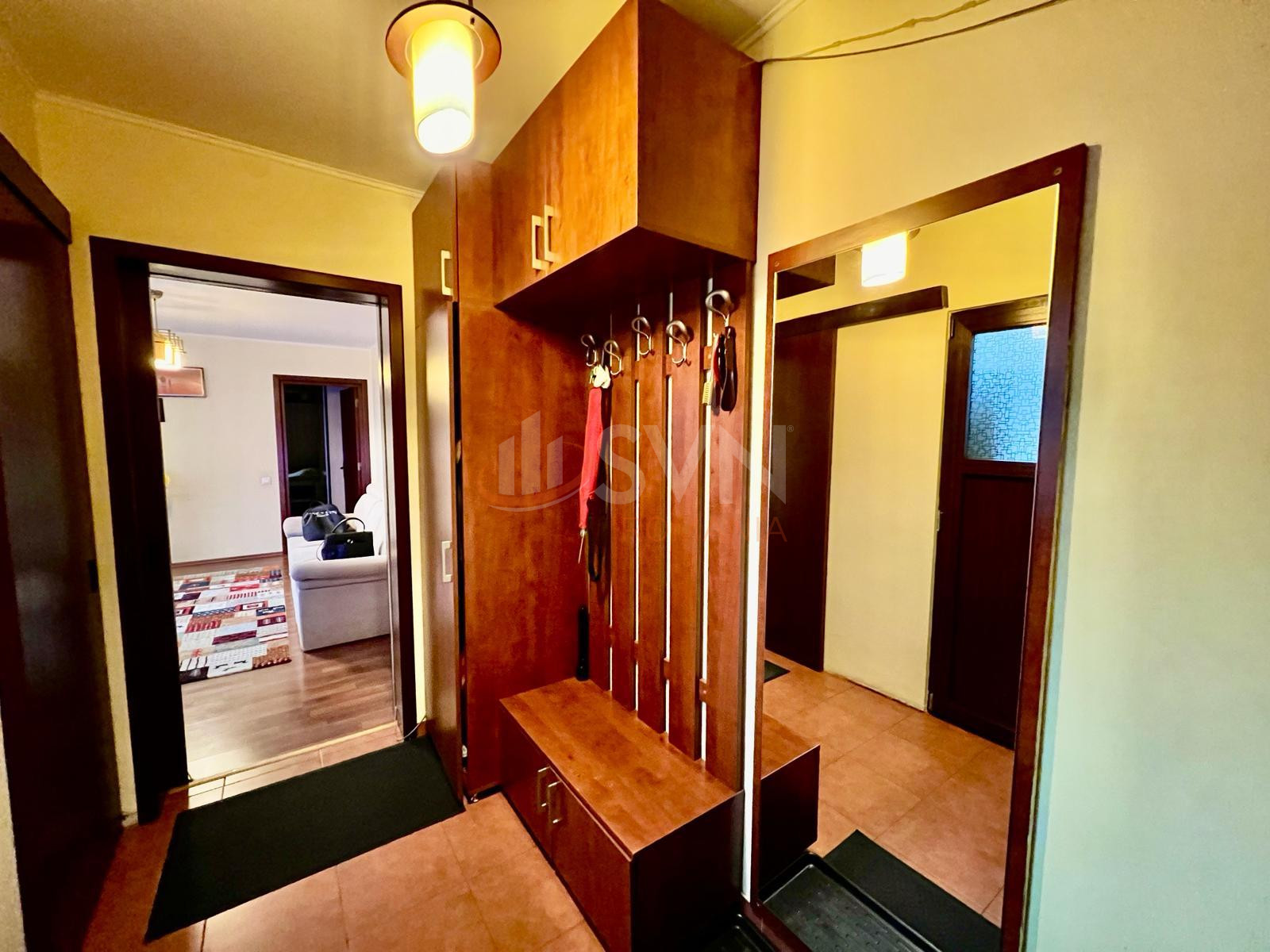 3 camere cu loc parcare exterior inclus Bucuresti/Titan