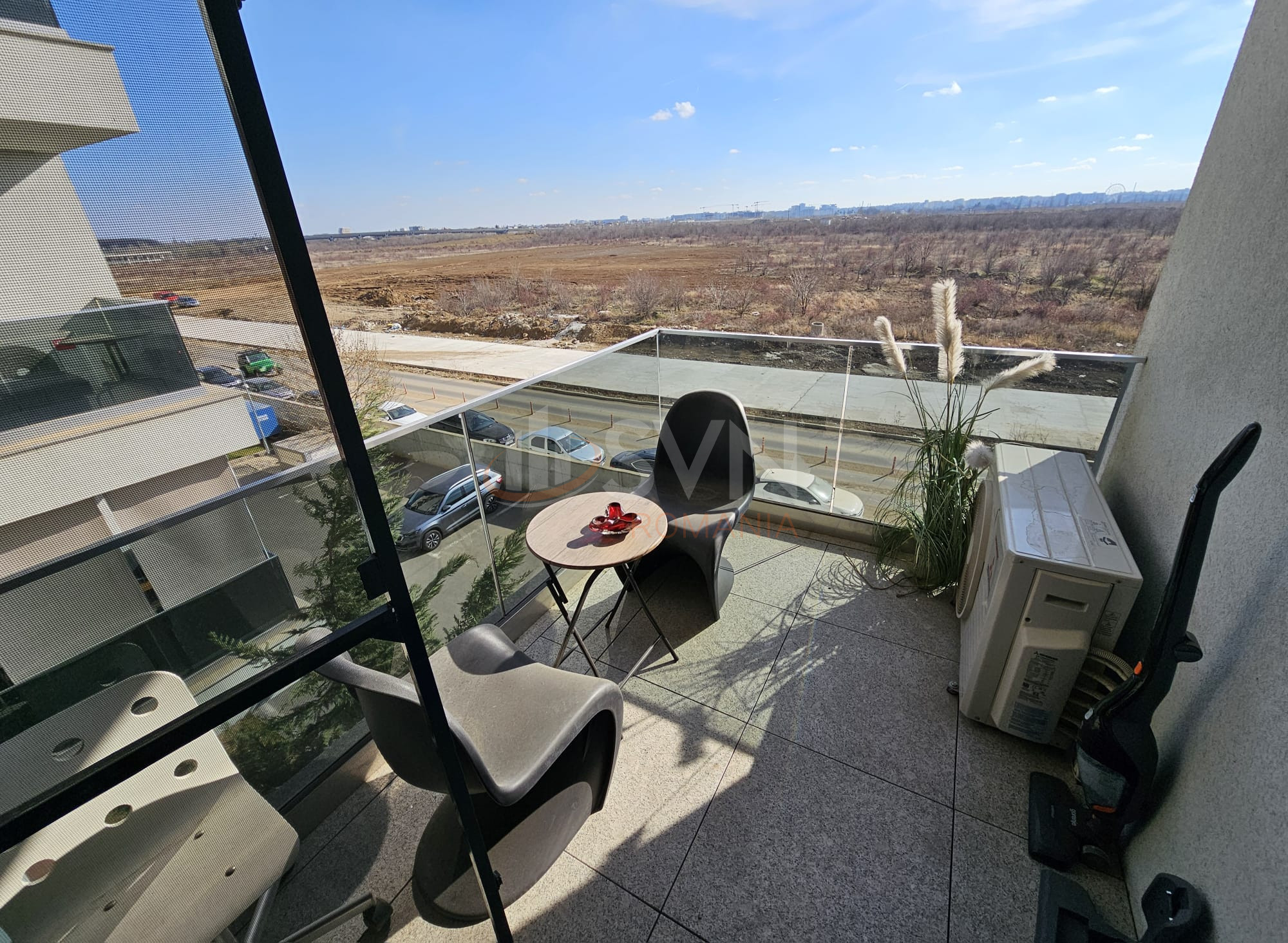 3 camere cu loc parcare exterior inclus Bucuresti/Pipera