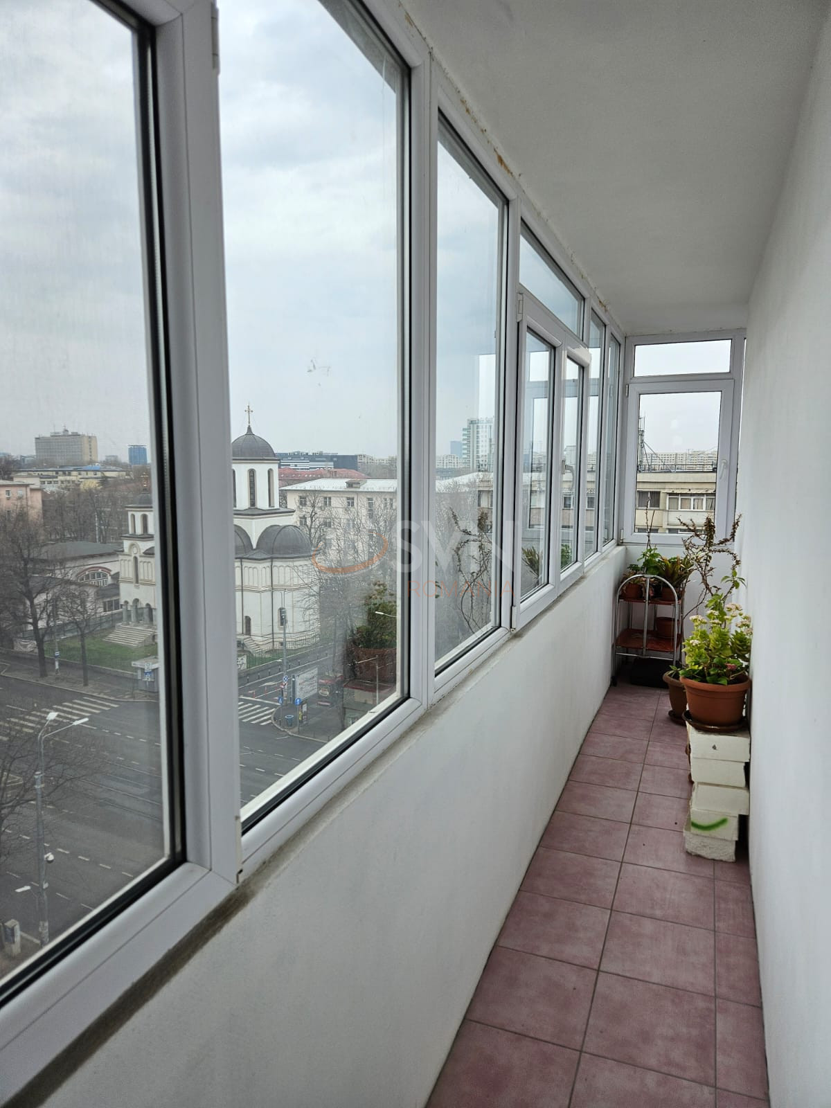 3 camere cu loc parcare exterior inclus Bucuresti/Stefan Cel Mare