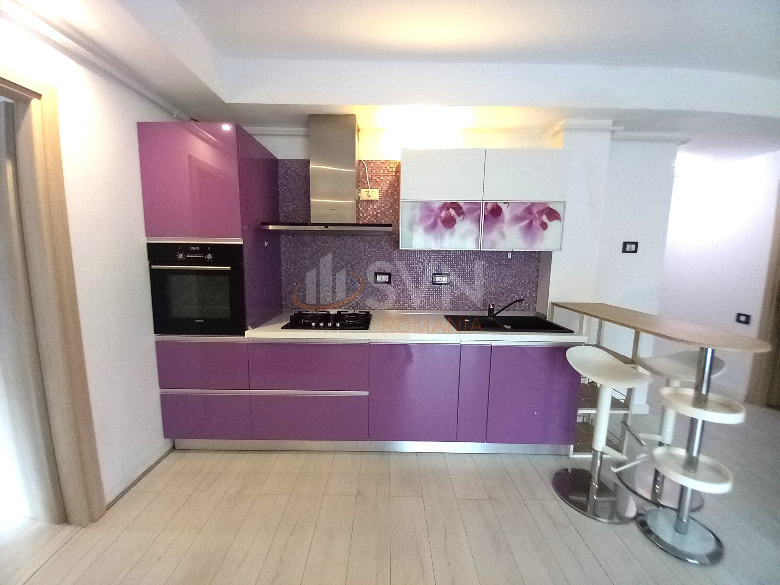 3 camere cu loc parcare exterior inclus Bucuresti/Pipera