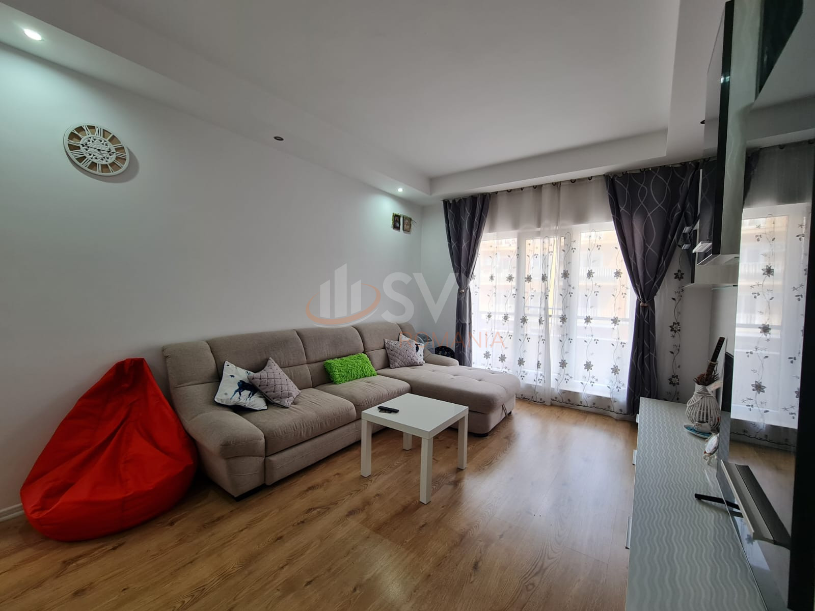 3 camere cu loc parcare exterior inclus Bucuresti/Pipera